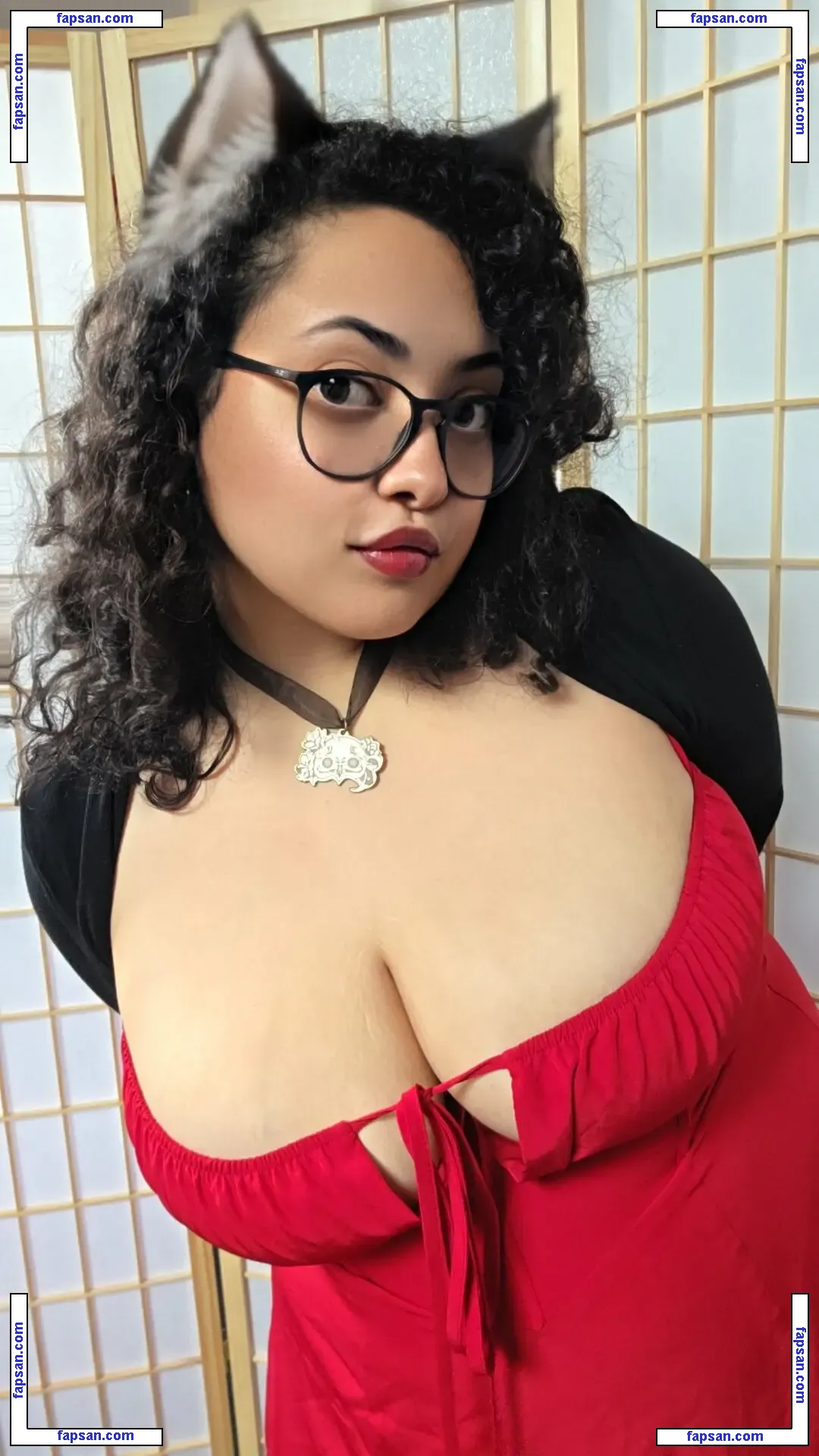 cinnamonbunfox голая фото #0004 с Онлифанс