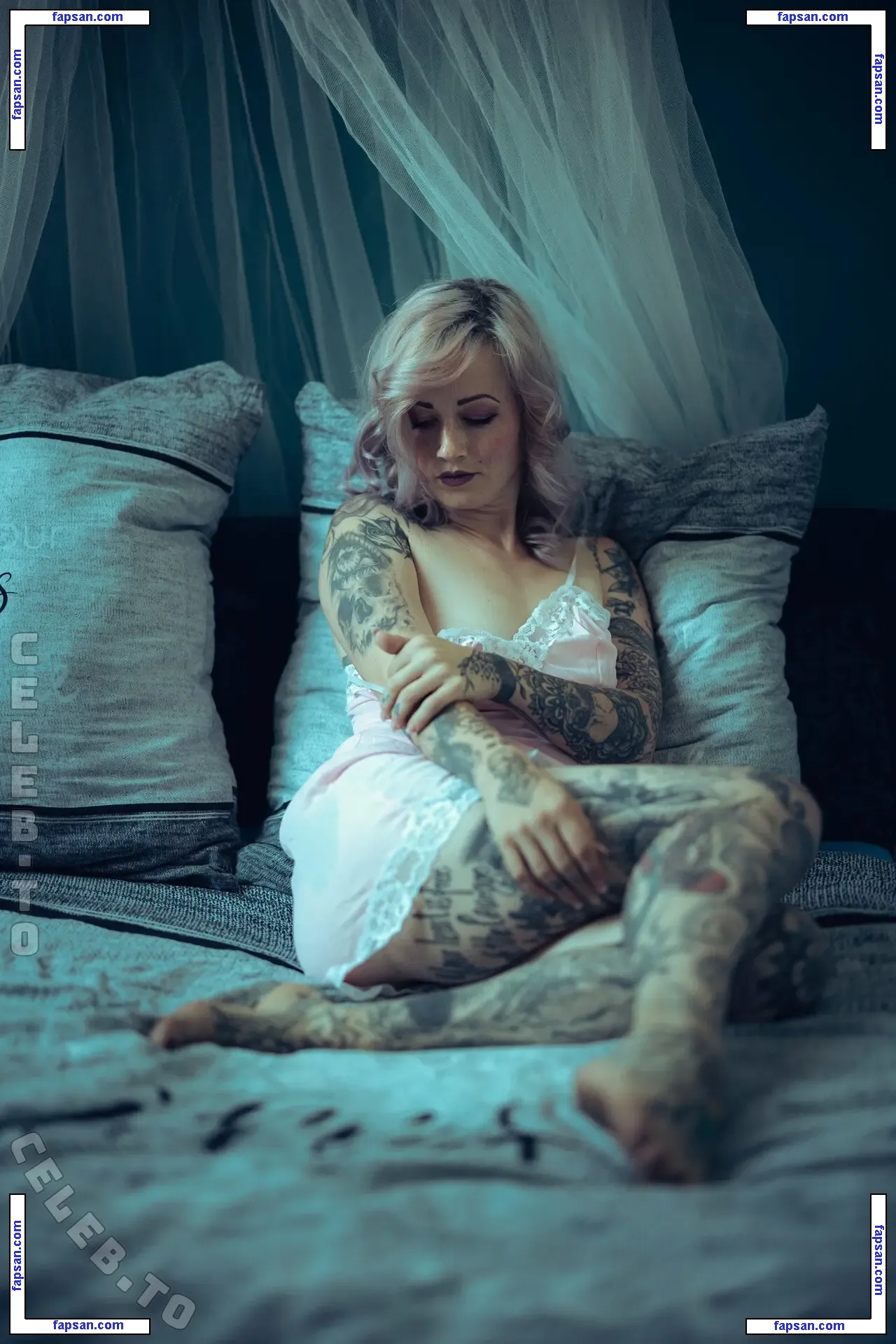 CK-Lightart голая фото #0006 с Онлифанс