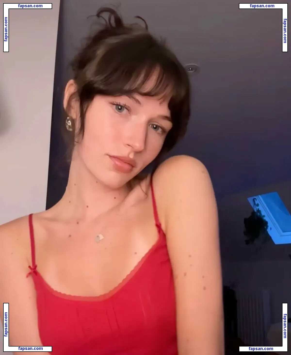Claire Drake nude photo #0016 from OnlyFans