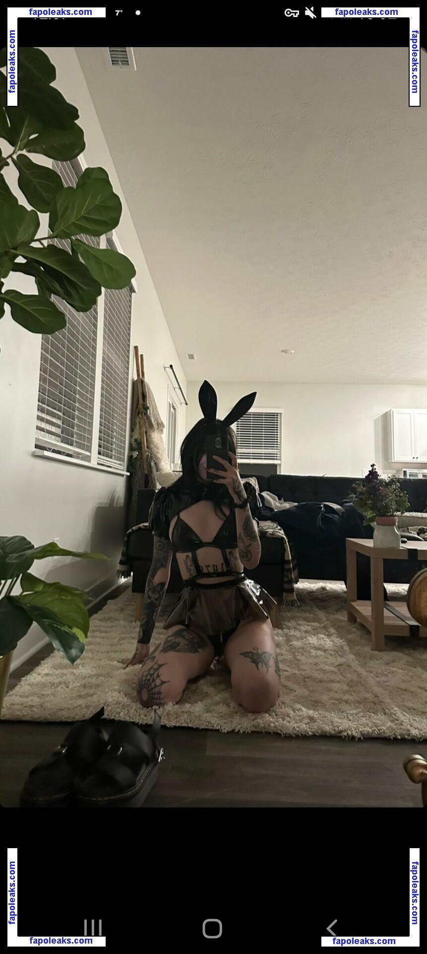 Claire Estabrook / Lilmoonbbyy / Nonsalemwitch / Plurrrkittyy nude photo #0049 from OnlyFans