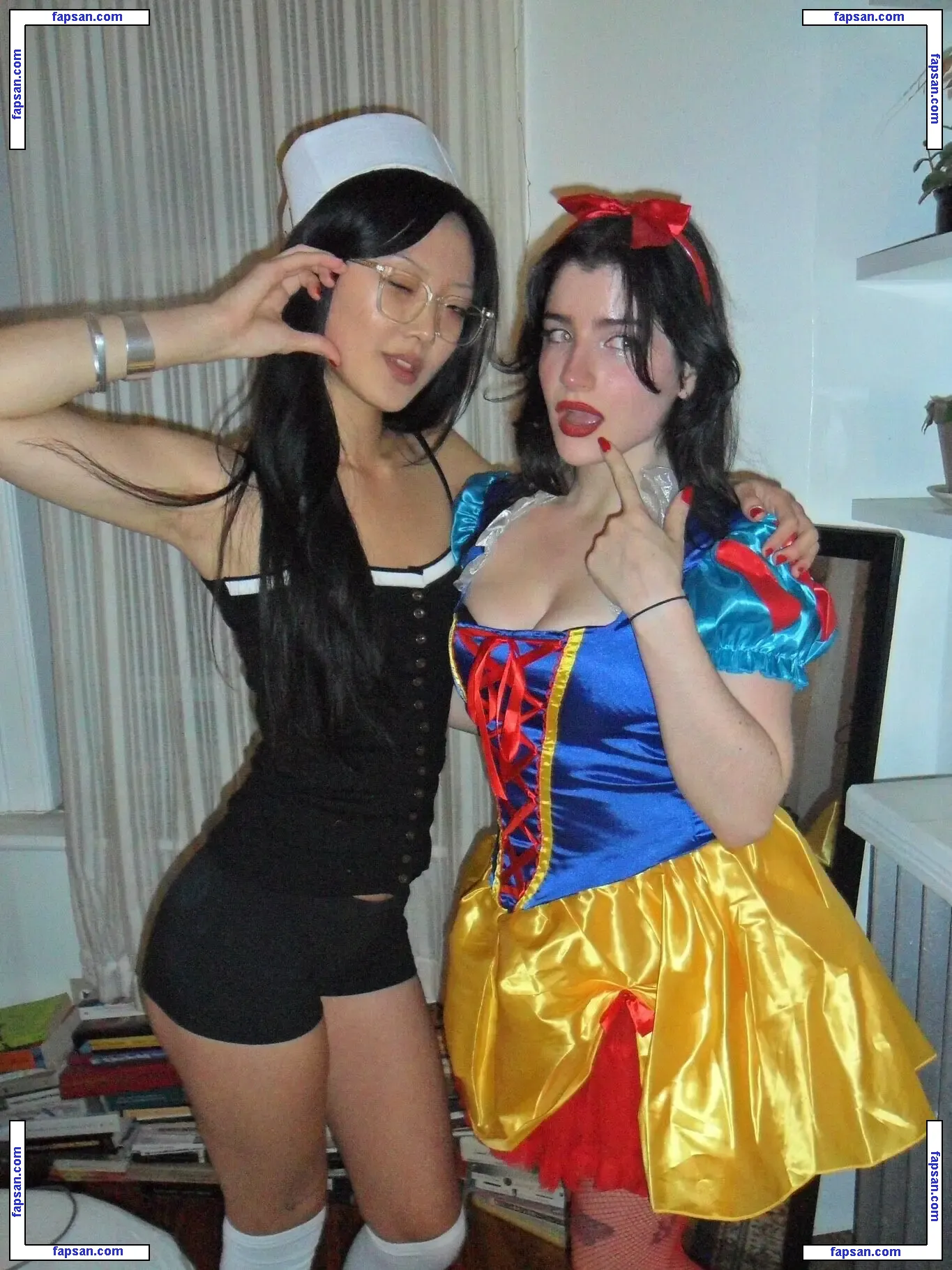 claireyael голая фото #0005 с Онлифанс