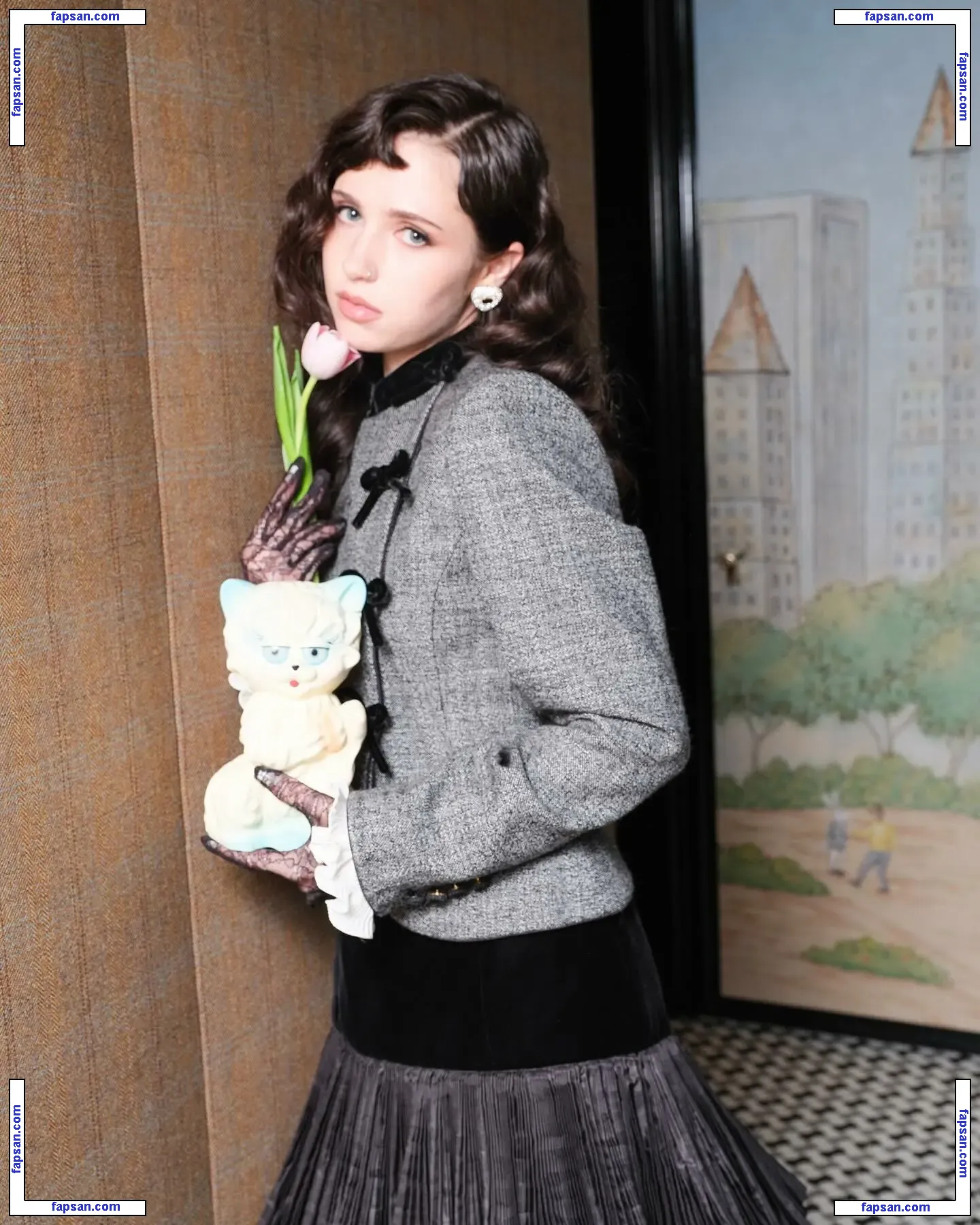 Clairo nude photo #0045 from OnlyFans
