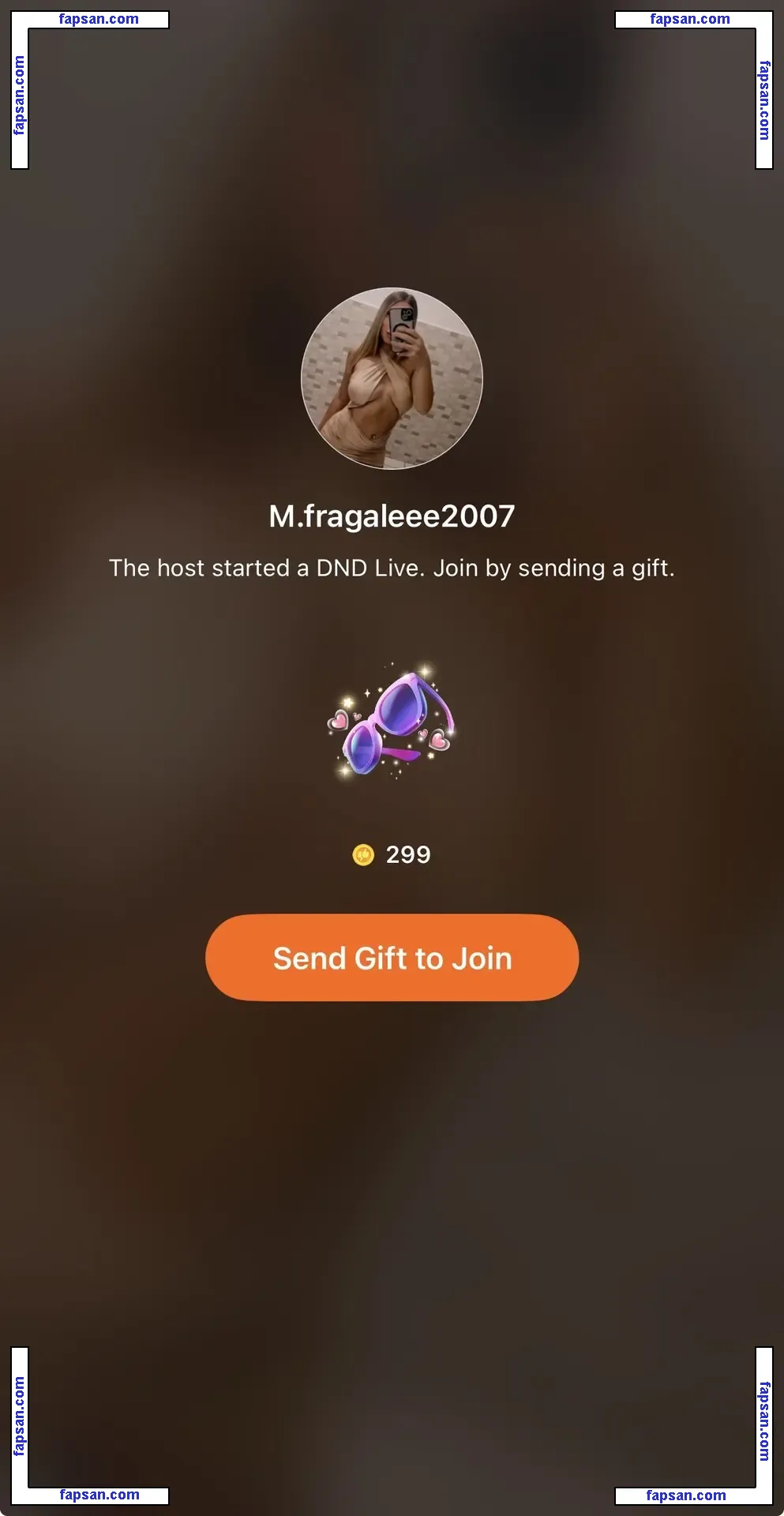 Clapper nude photo #0001 from OnlyFans