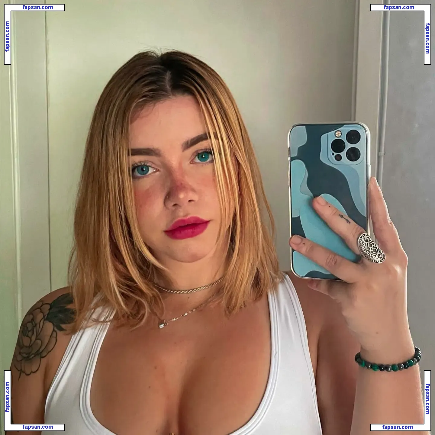 Clara Dfant nude photo #0025 from OnlyFans