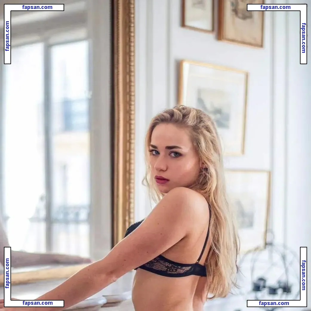 Clara Vanden Abeele nude photo #0002 from OnlyFans