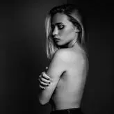 Clara Vanden Abeele nude #0004