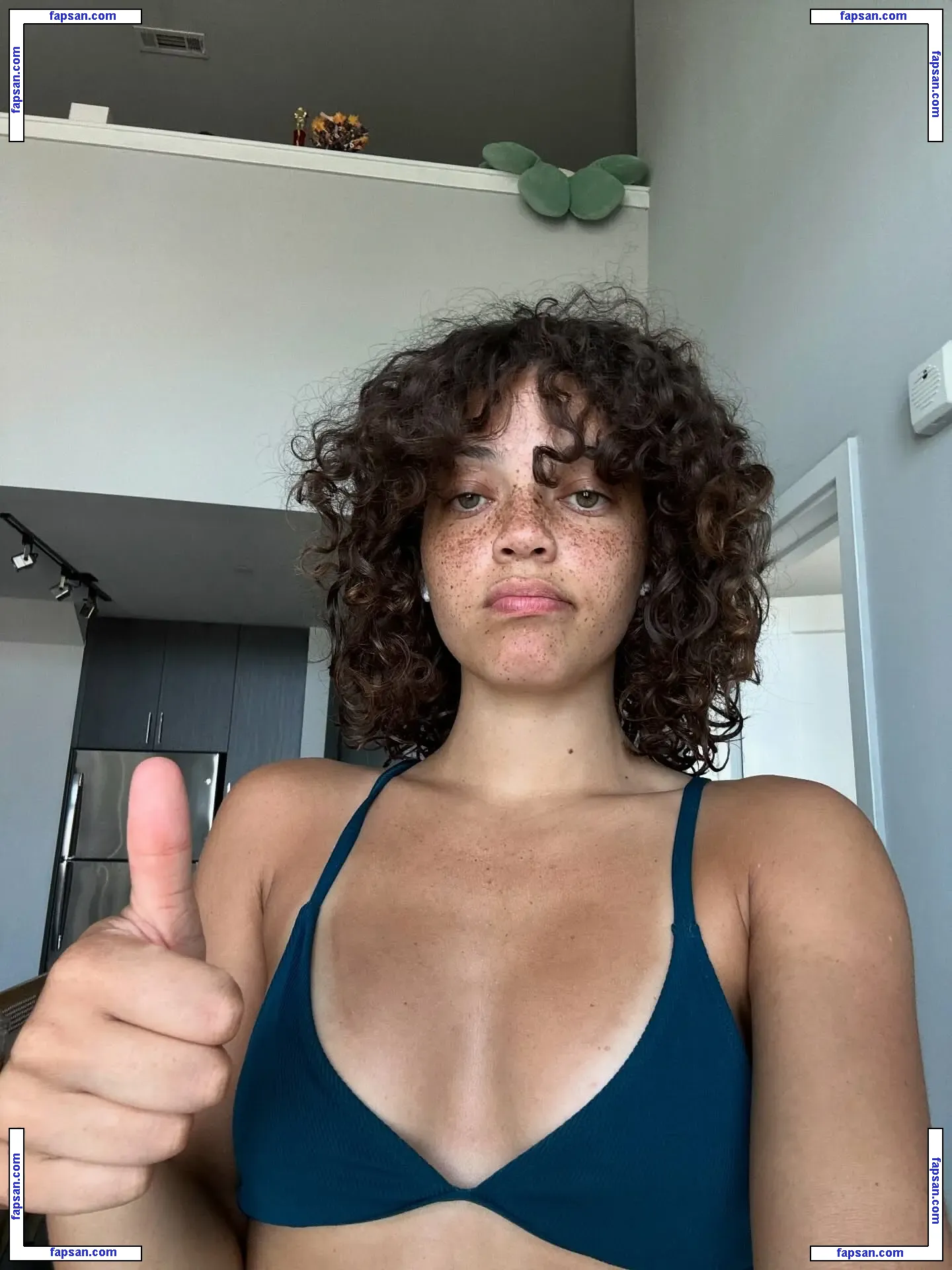 clara.west nude photo #0044 from OnlyFans