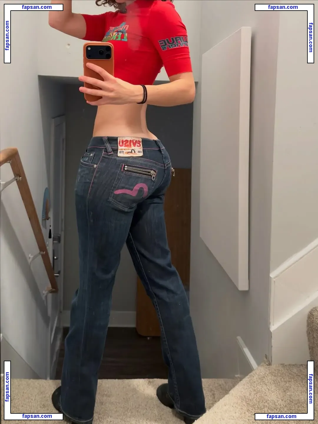 clara.west nude photo #0058 from OnlyFans