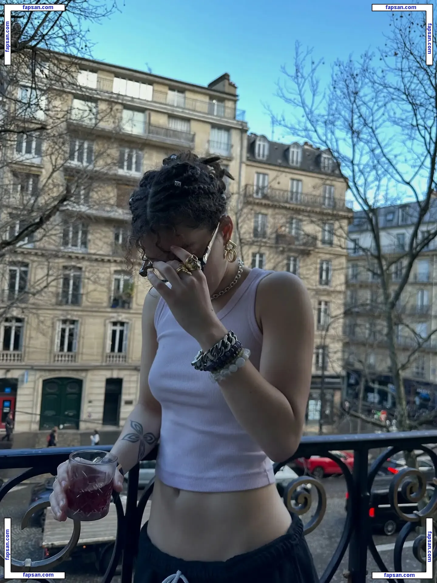 clara.west nude photo #0064 from OnlyFans