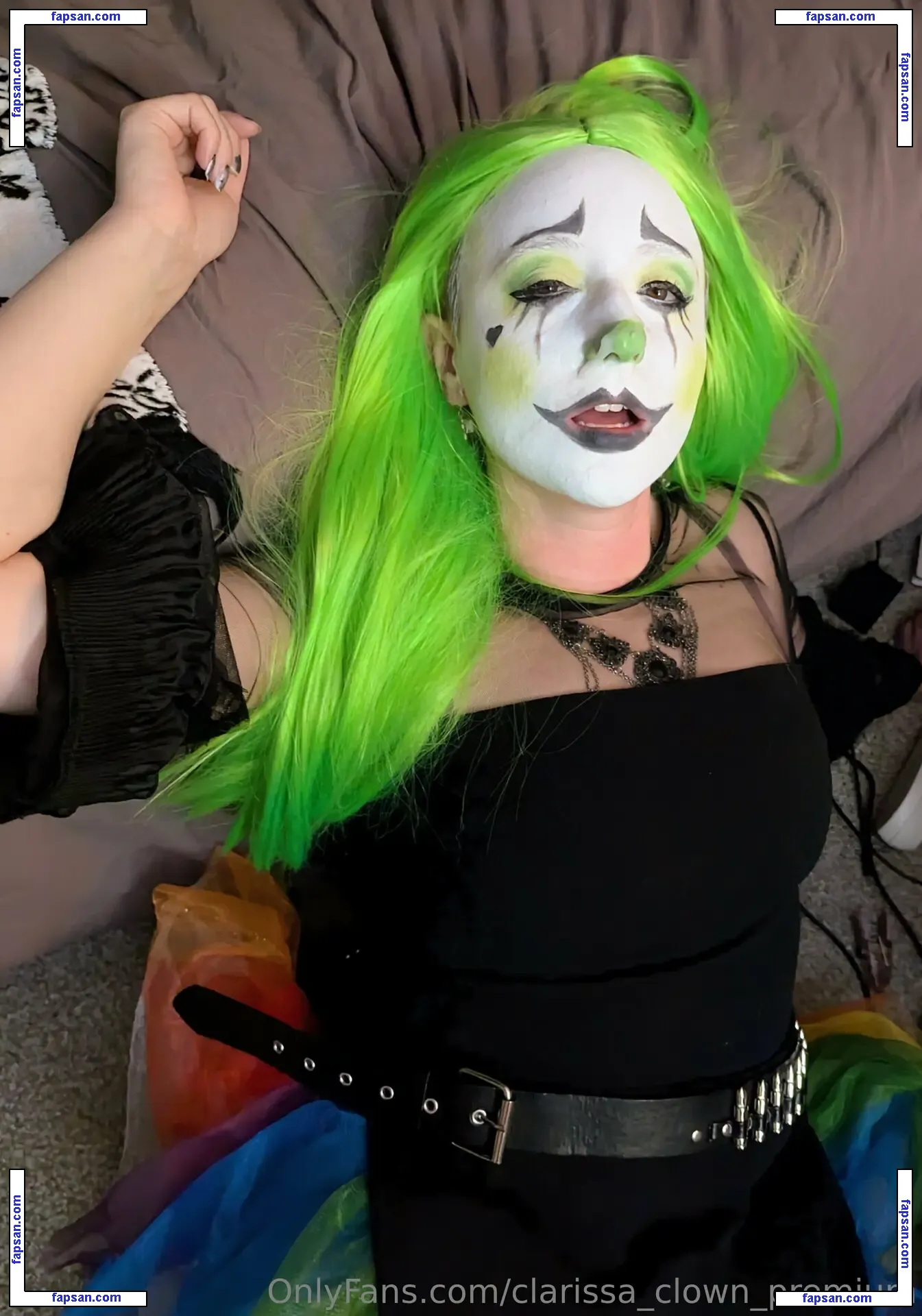 clarissa_clown_premium nude photo #0013 from OnlyFans