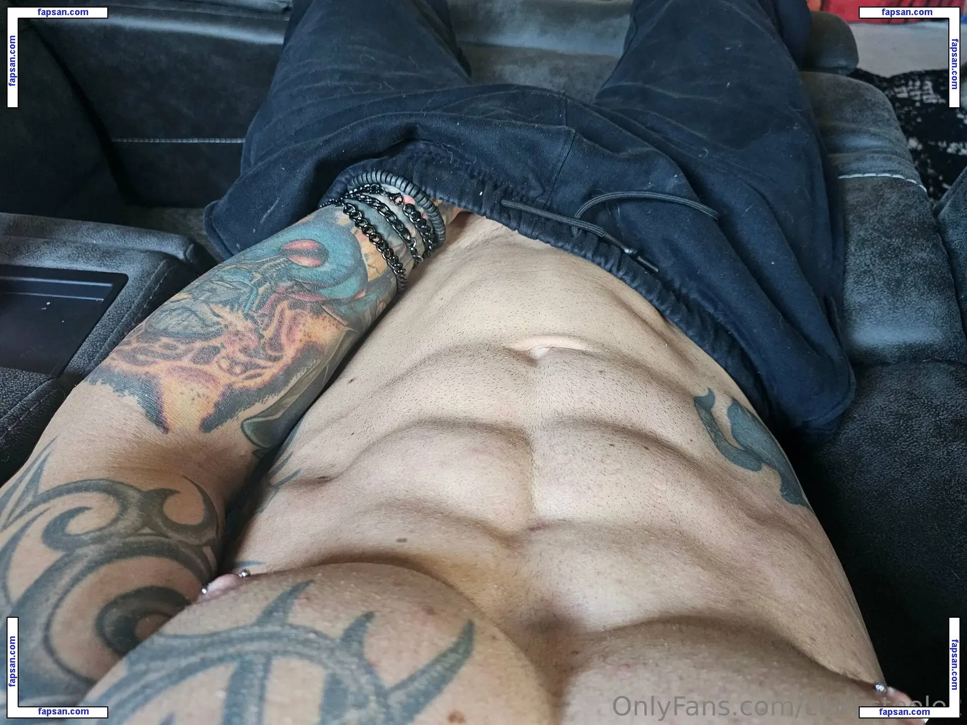 clarksteele2 nude photo #0015 from OnlyFans
