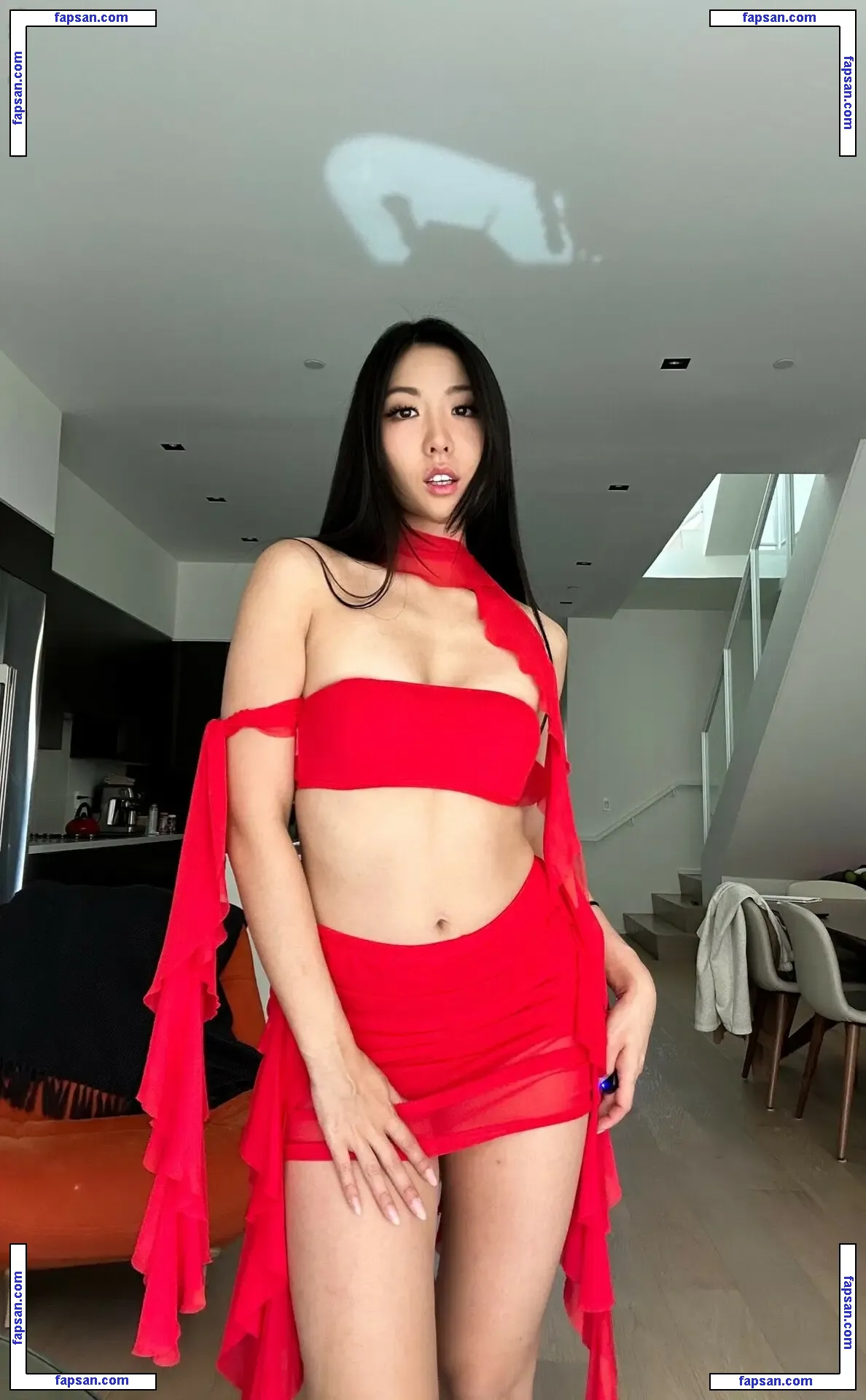 Classic_Christinee nude photo #0081 from OnlyFans