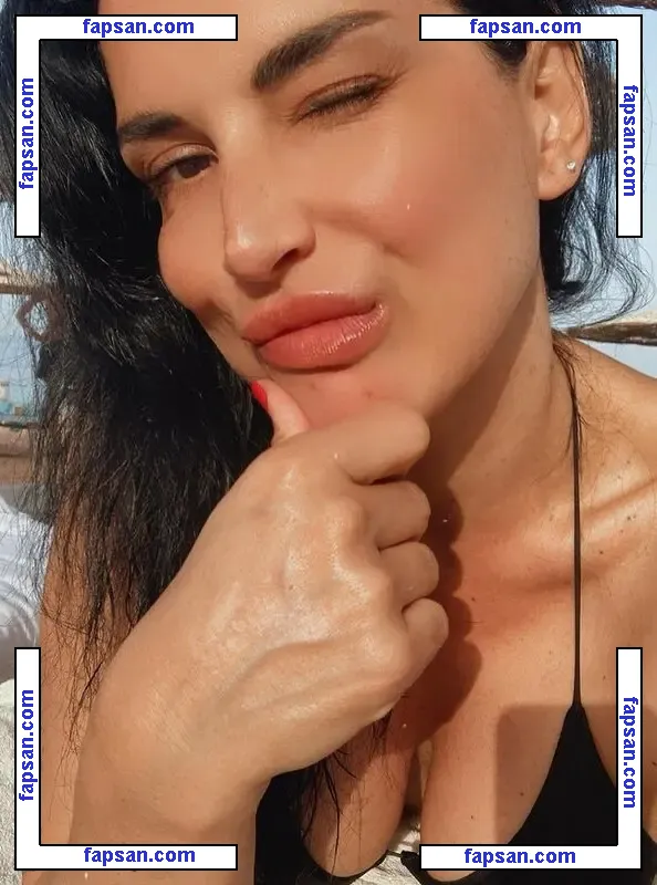 Claudia Letizia nude photo #0011 from OnlyFans