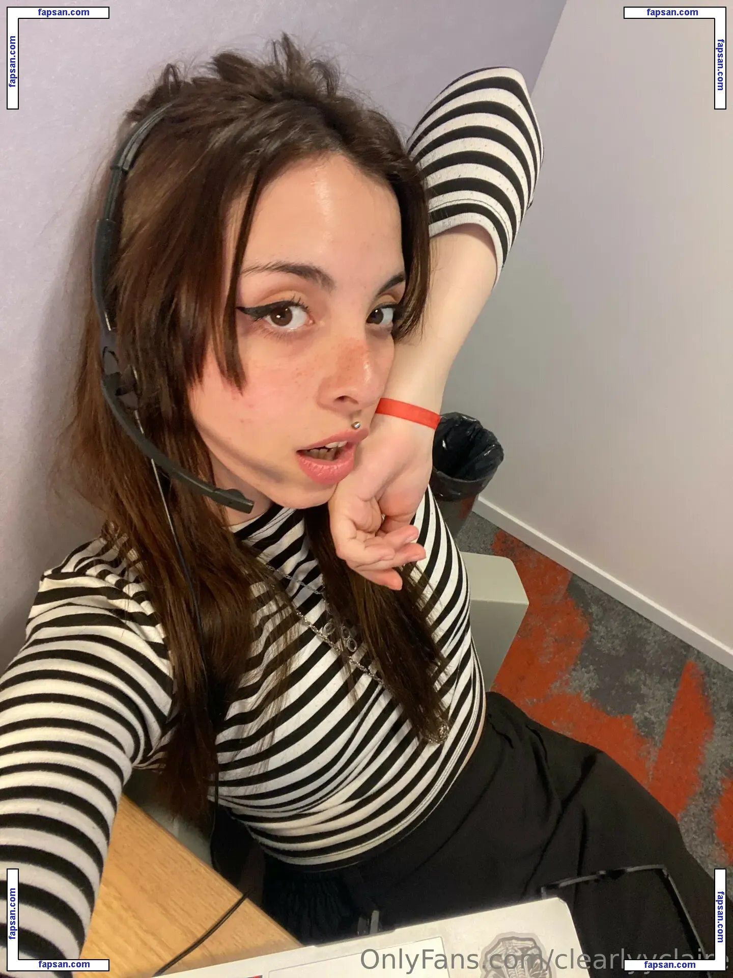 clearlyyclaire nude photo #0006 from OnlyFans