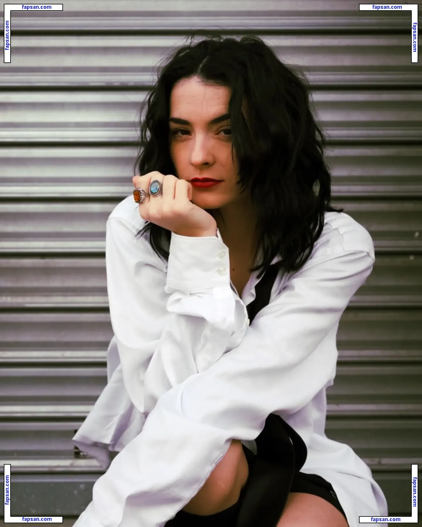 Clementinem_nava nude photo #0002 from OnlyFans