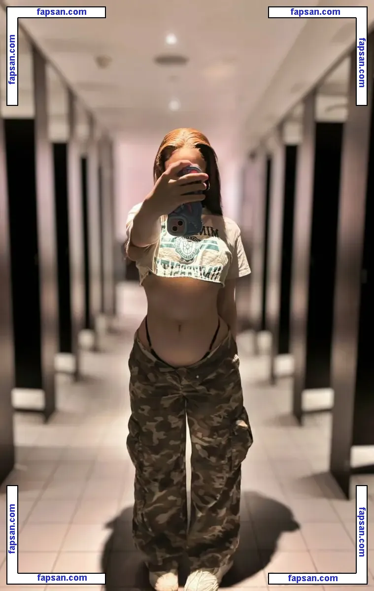 Cleoxsugar nude photo #0006 from OnlyFans