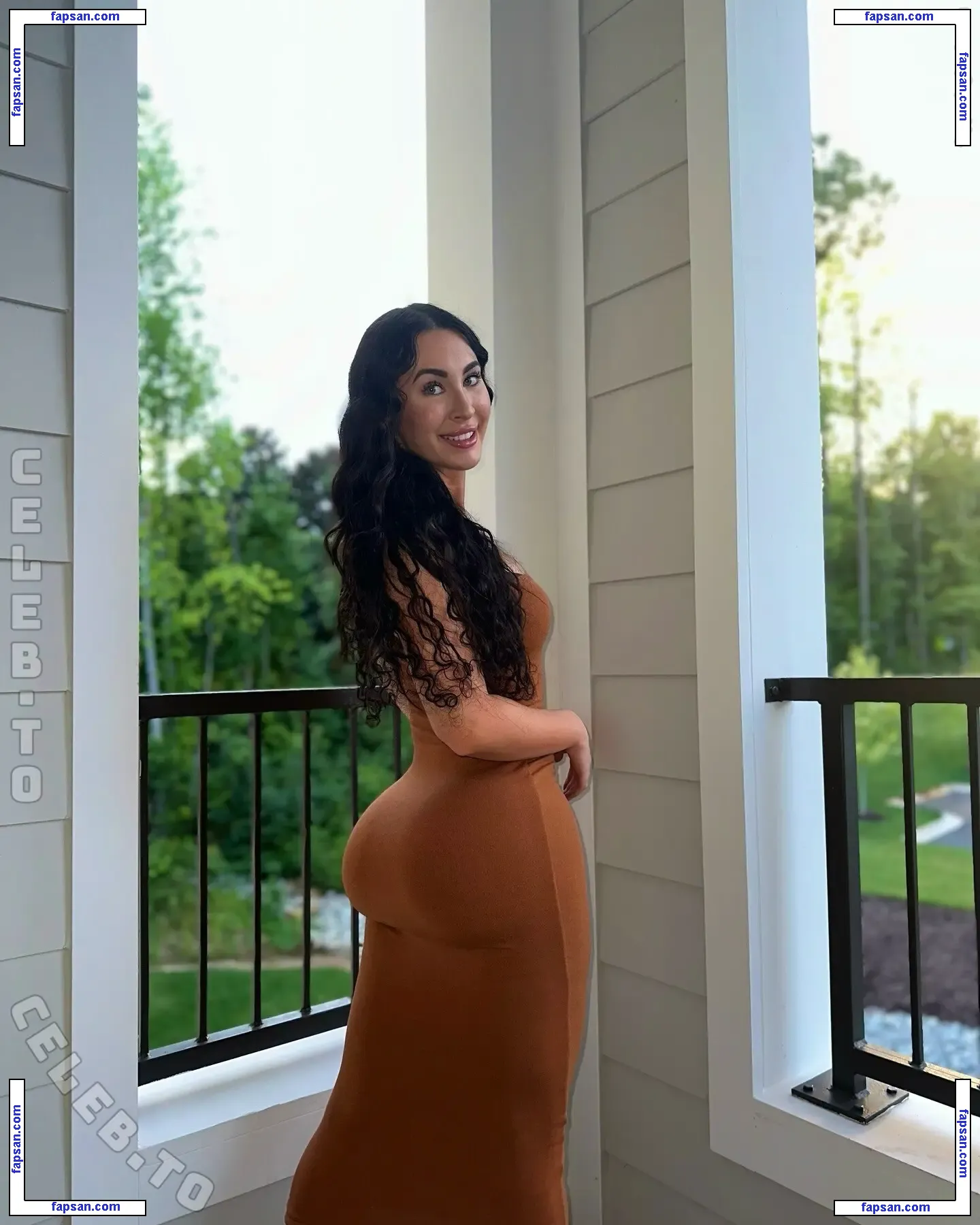 CloPrevo nude photo #0011 from OnlyFans