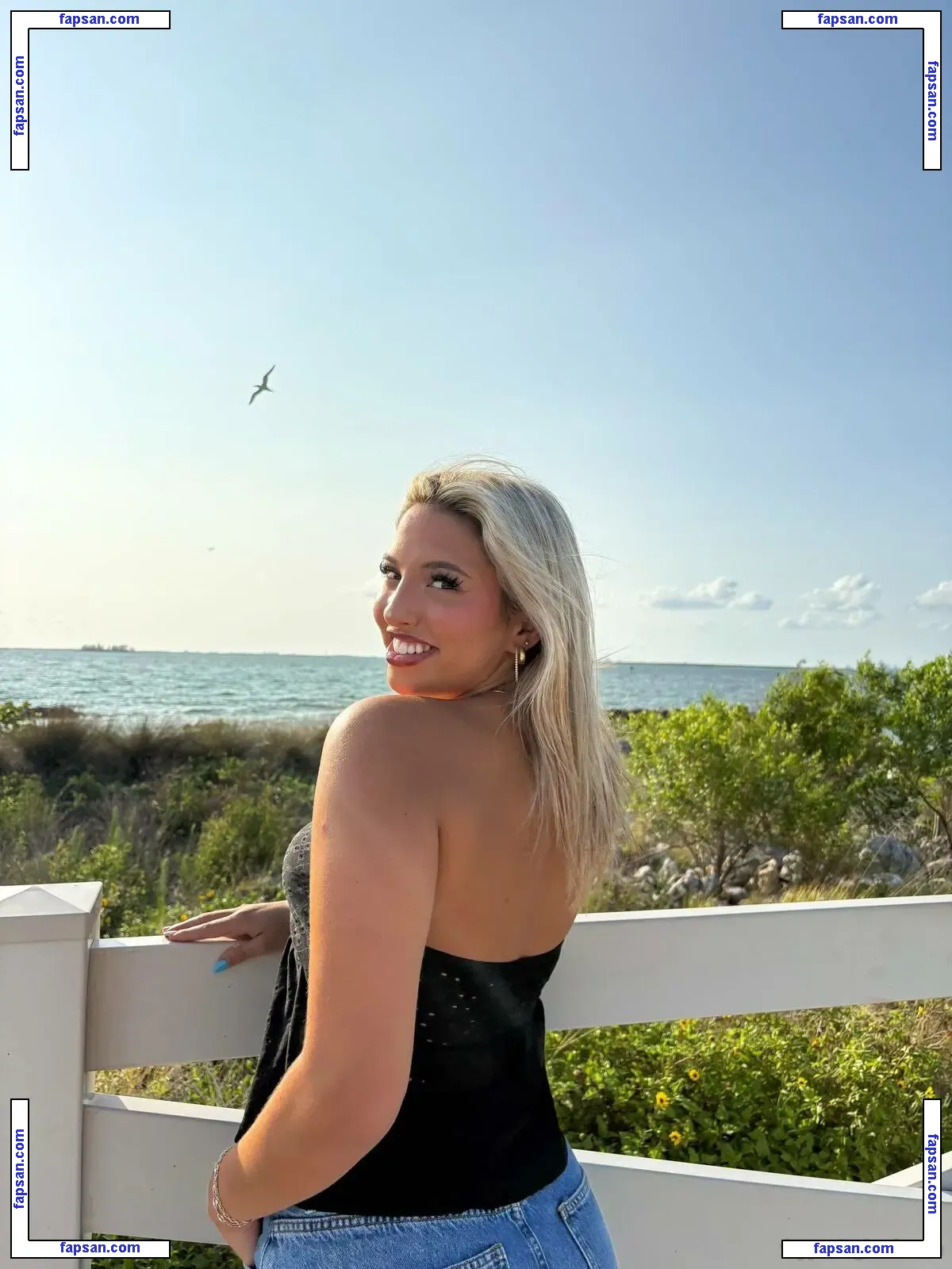Cloud ASMR nude photo #0018 from OnlyFans