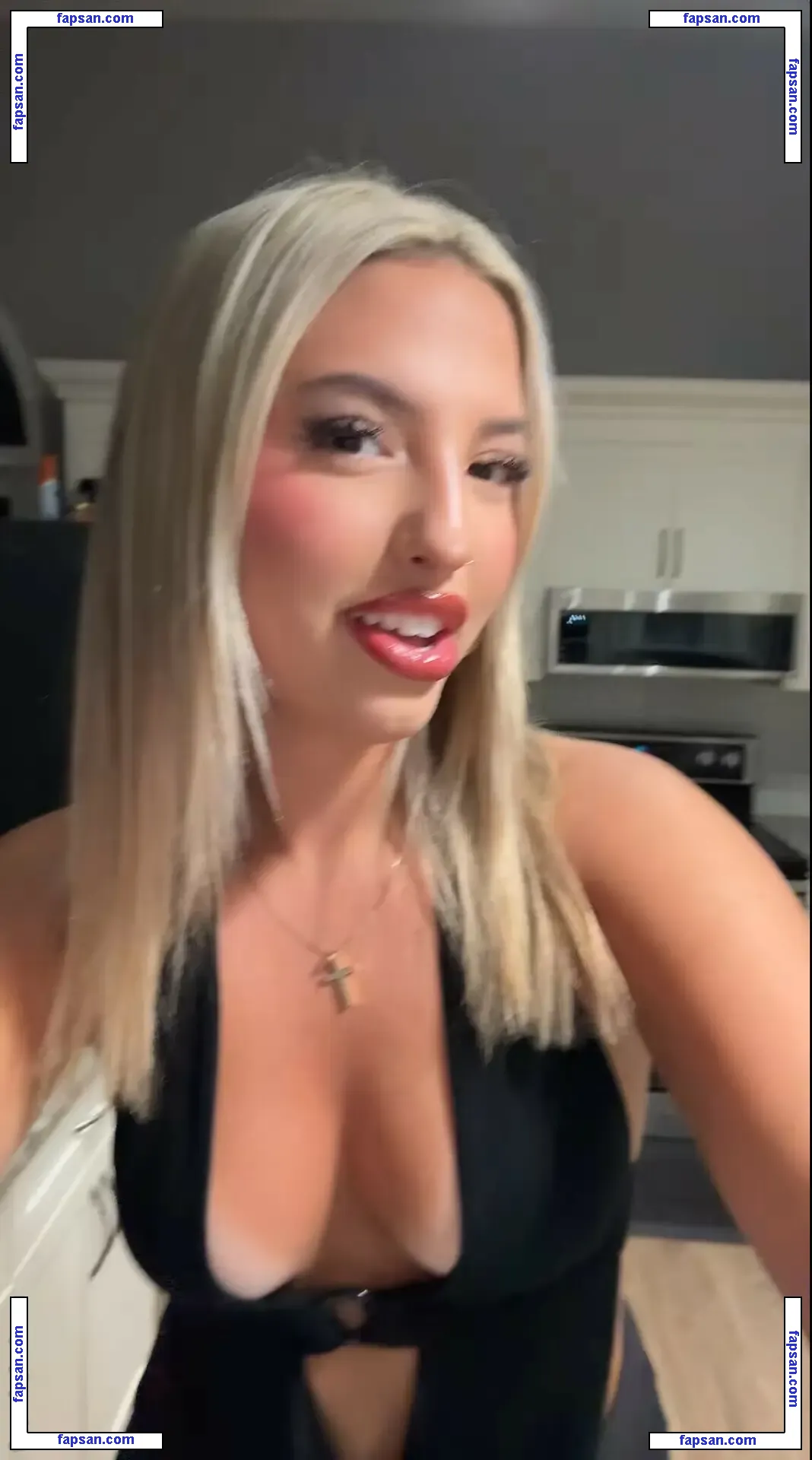 Cloud ASMR nude photo #0022 from OnlyFans