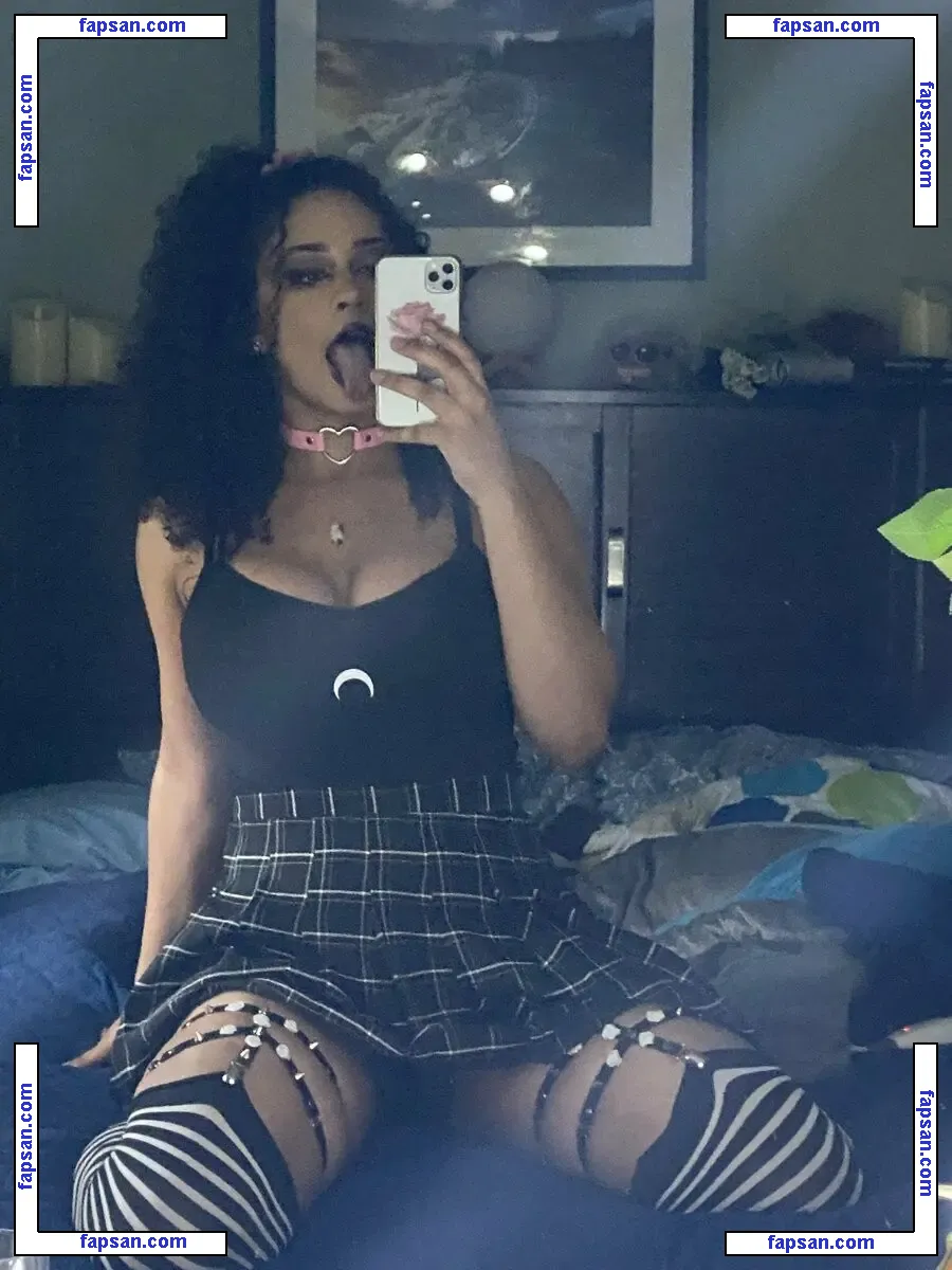 Cloudsabre nude photo #0003 from OnlyFans