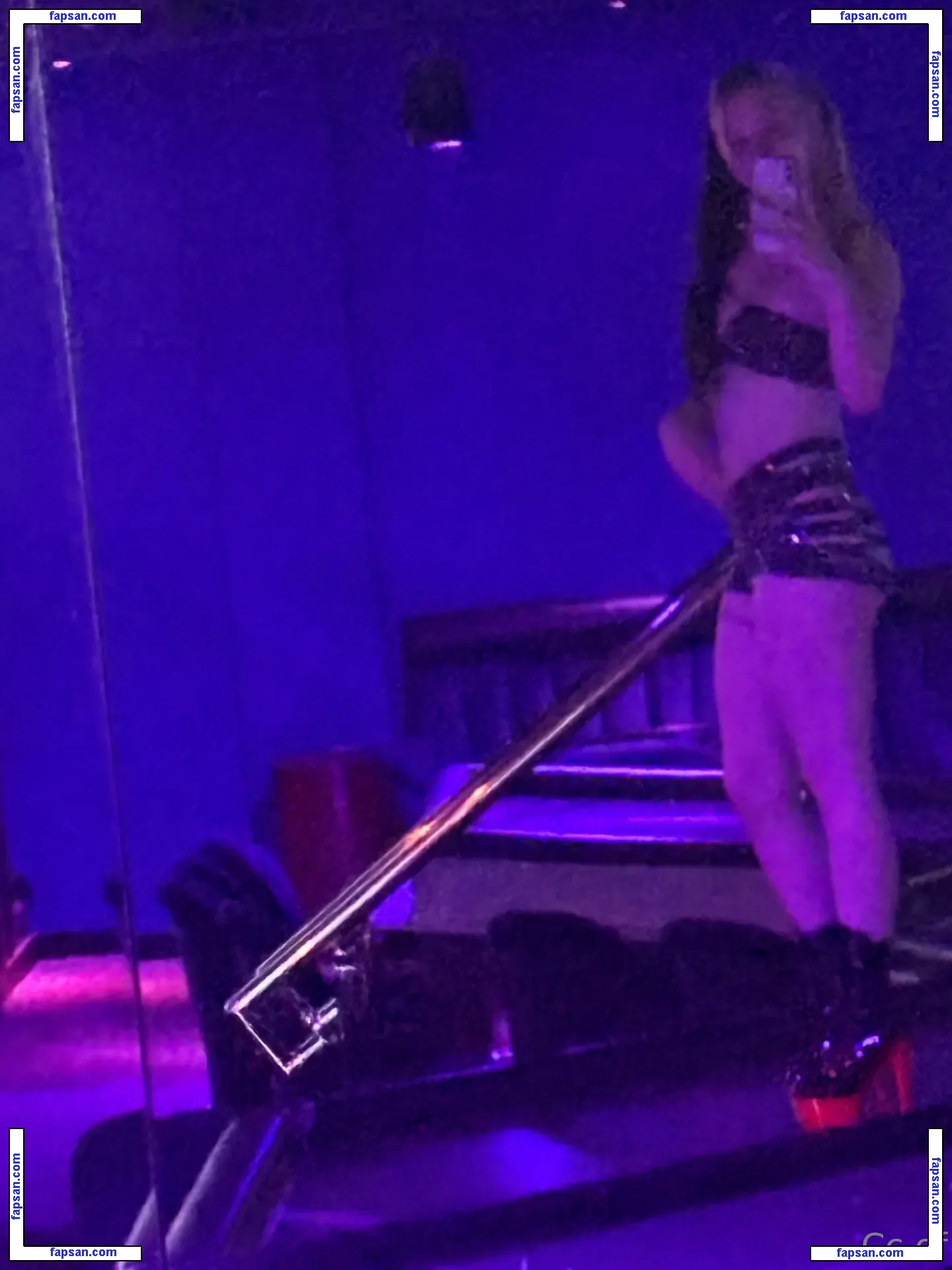 cloverdgasf голая фото #0026 с Онлифанс