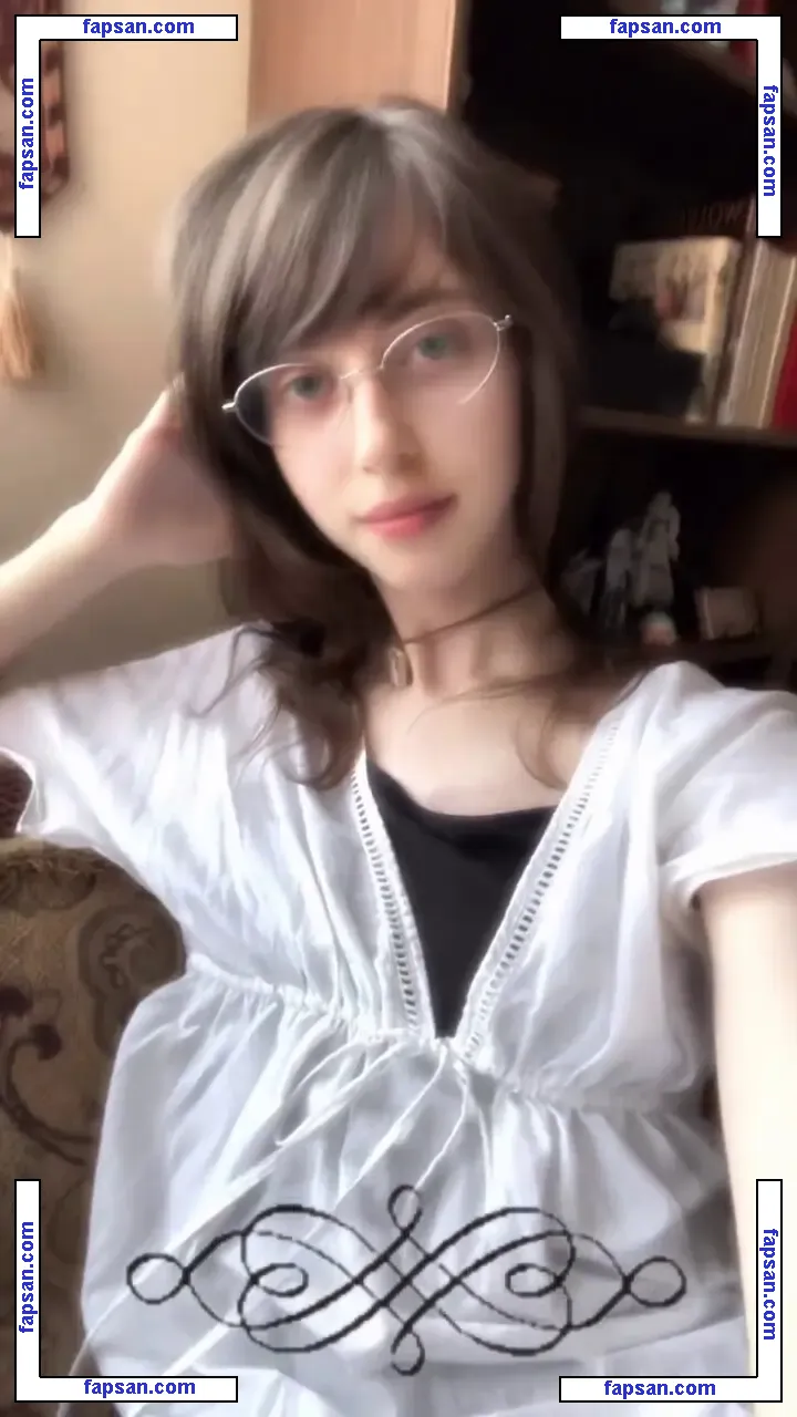 Clovergirle голая фото #0002 с Онлифанс