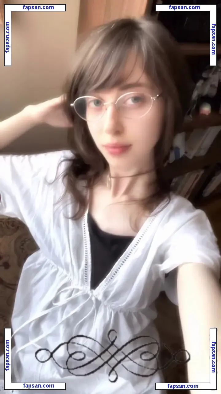 Clovergirle голая фото #0003 с Онлифанс