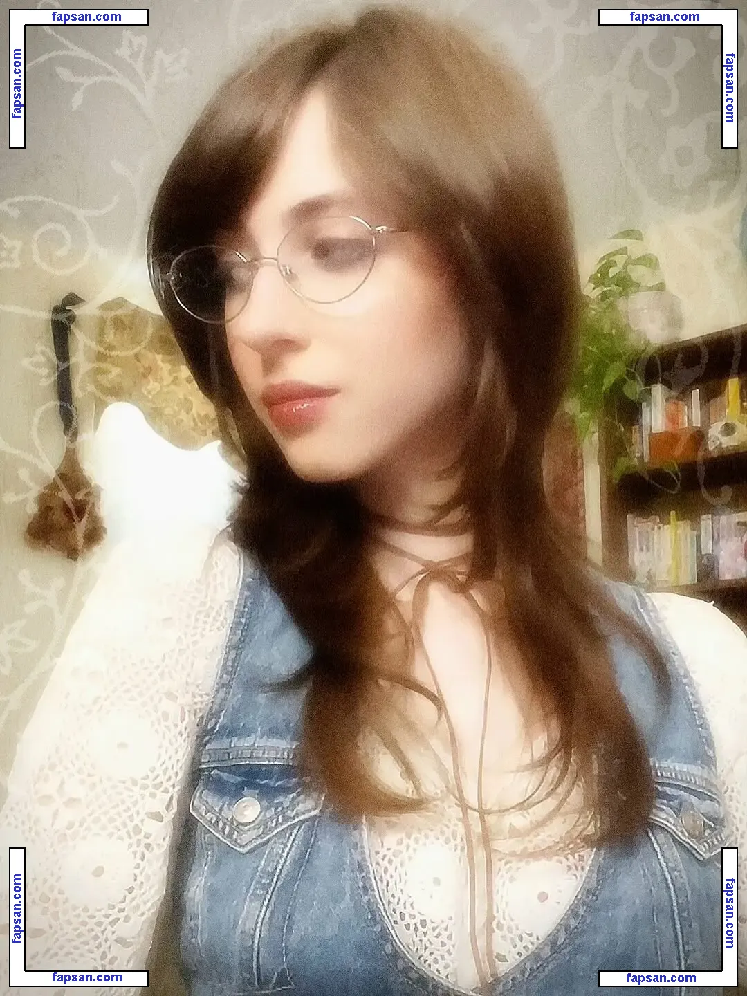 Clovergirle голая фото #0007 с Онлифанс