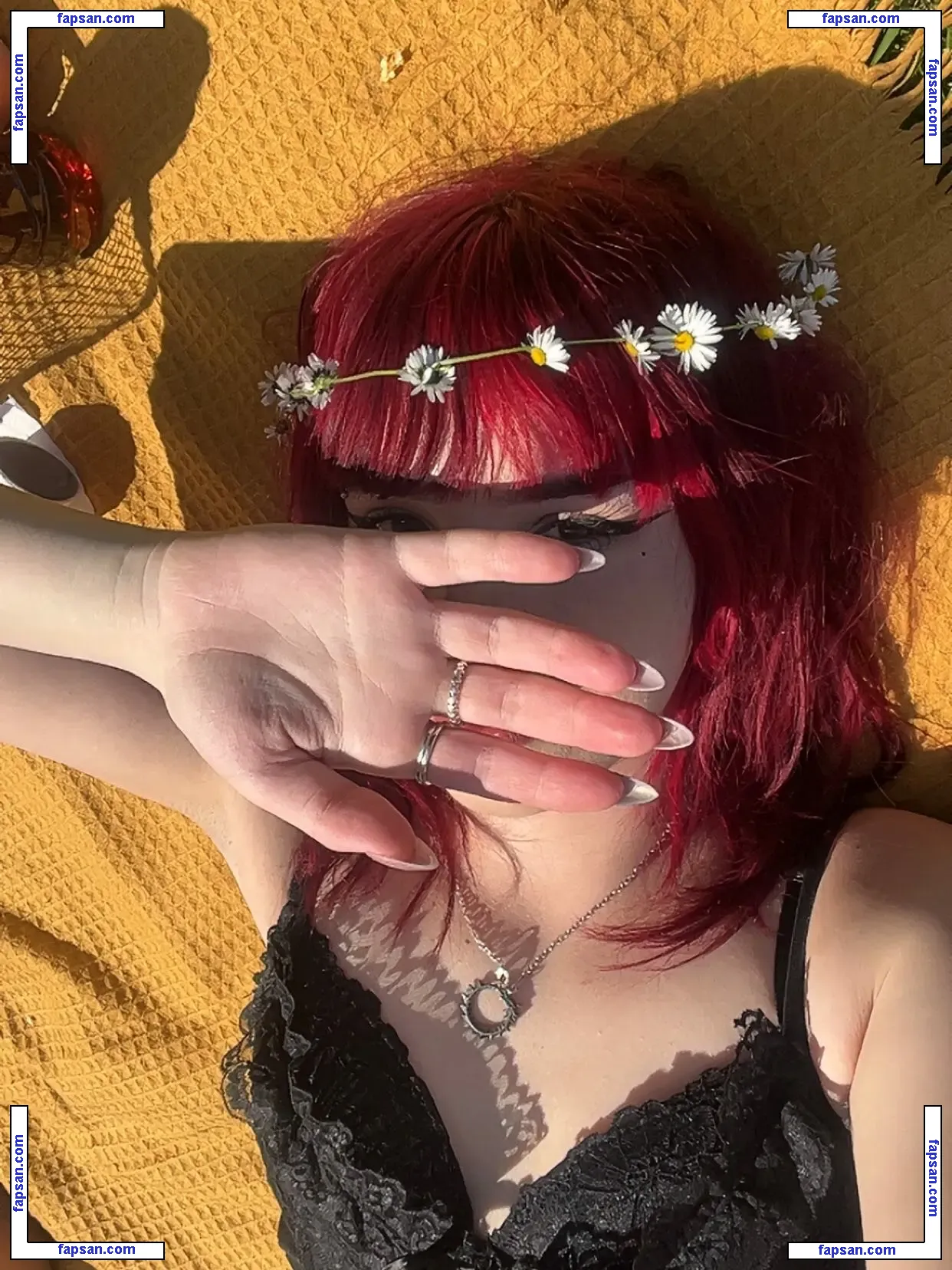 clownbvbie голая фото #0003 с Онлифанс