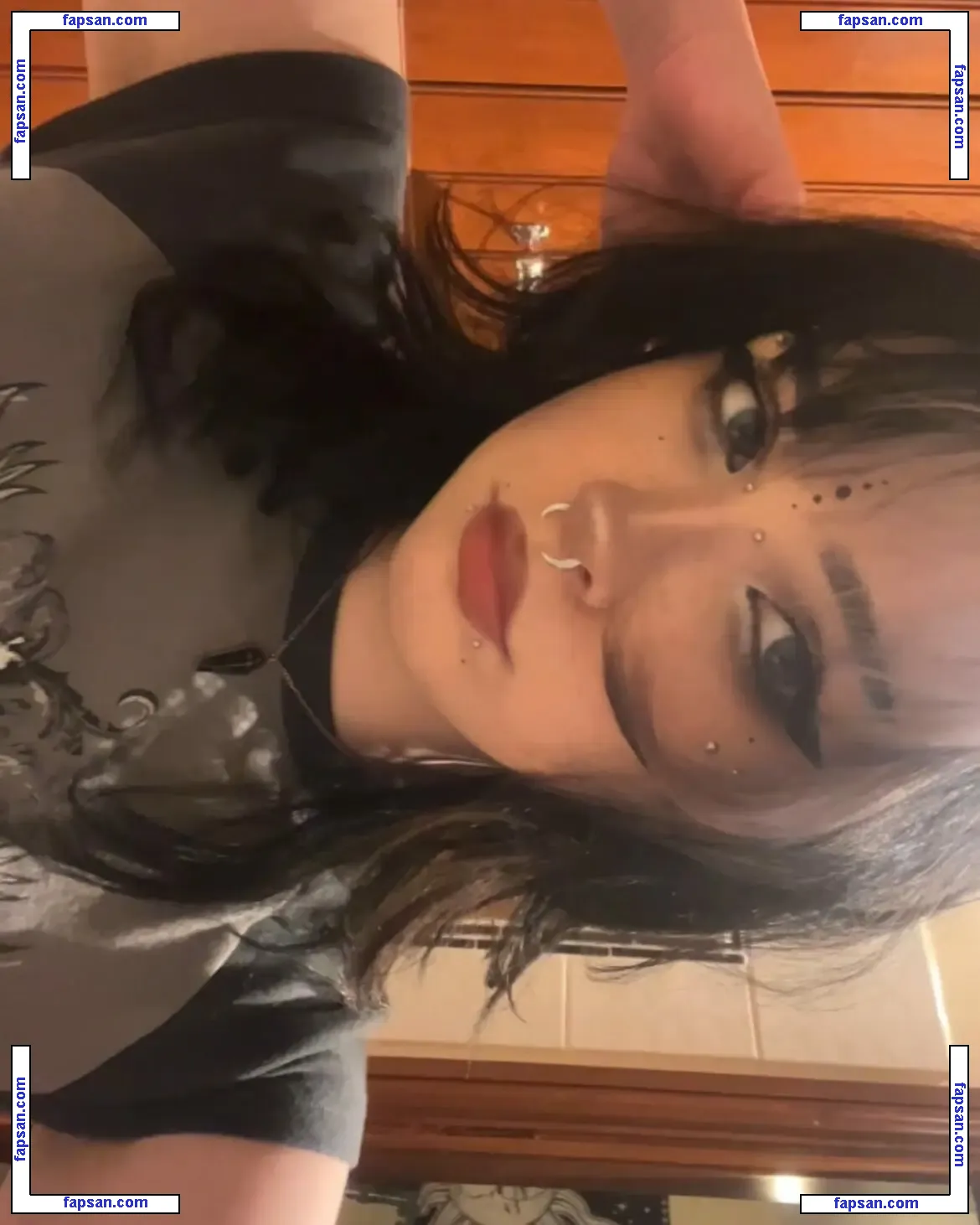 clownbvbie голая фото #0004 с Онлифанс