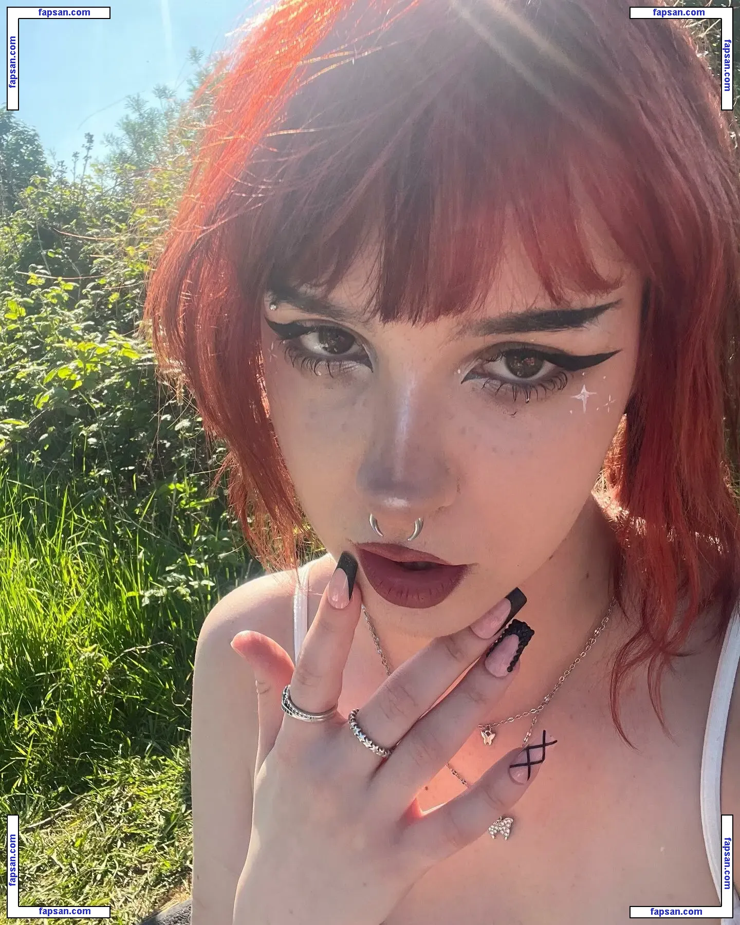 clownbvbie голая фото #0010 с Онлифанс