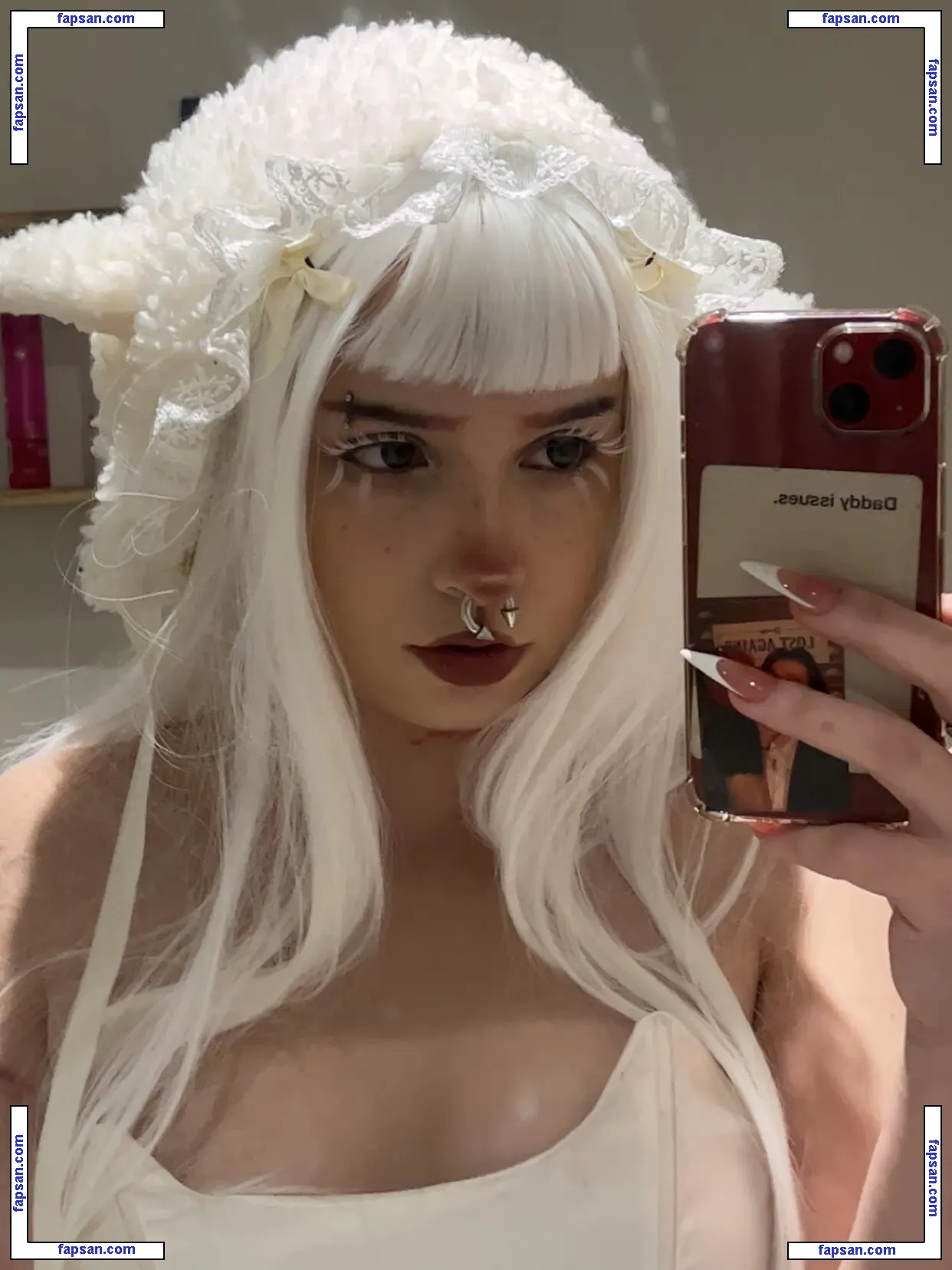 clownbvbie голая фото #0013 с Онлифанс