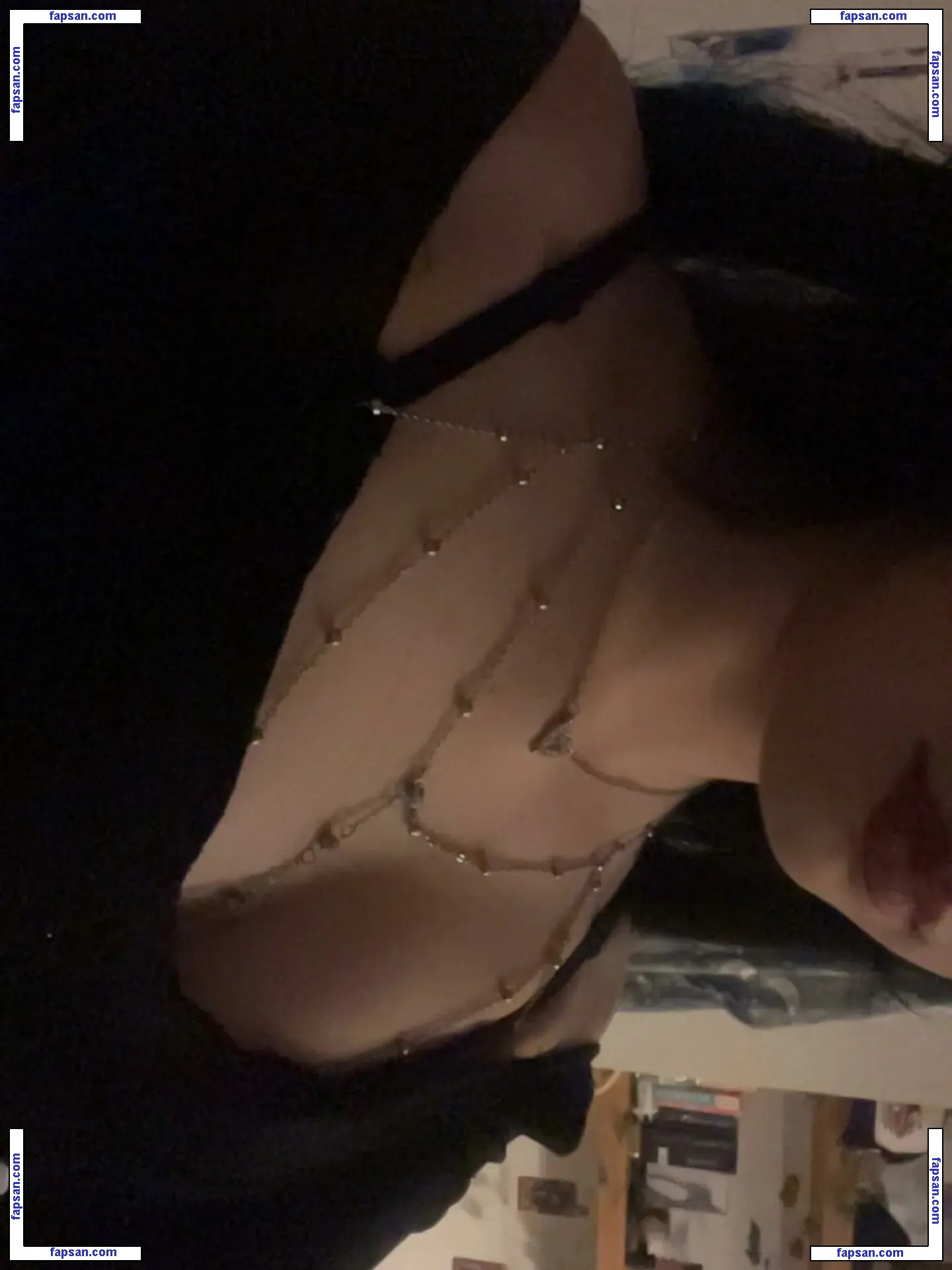 clownbvbie голая фото #0021 с Онлифанс