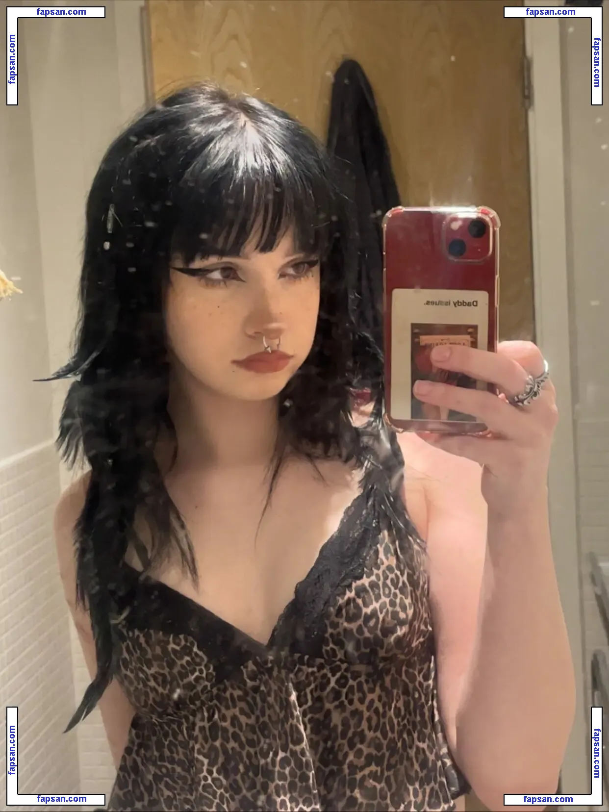 clownbvbie голая фото #0023 с Онлифанс