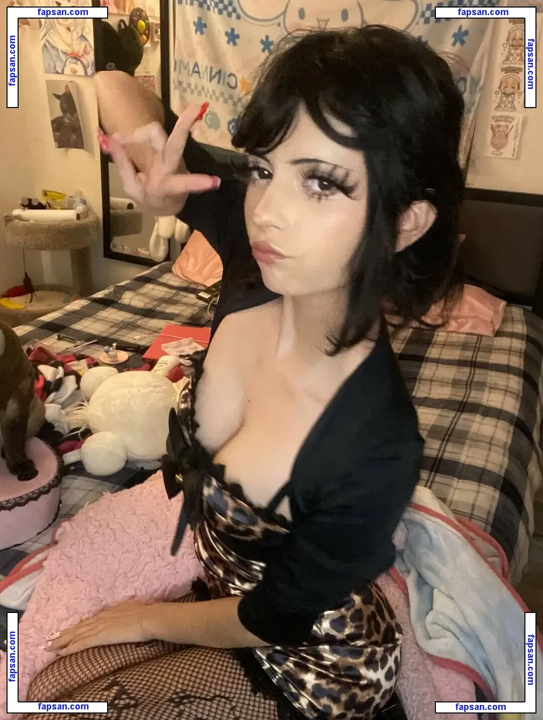 Clownhop nude photo #0039 from OnlyFans