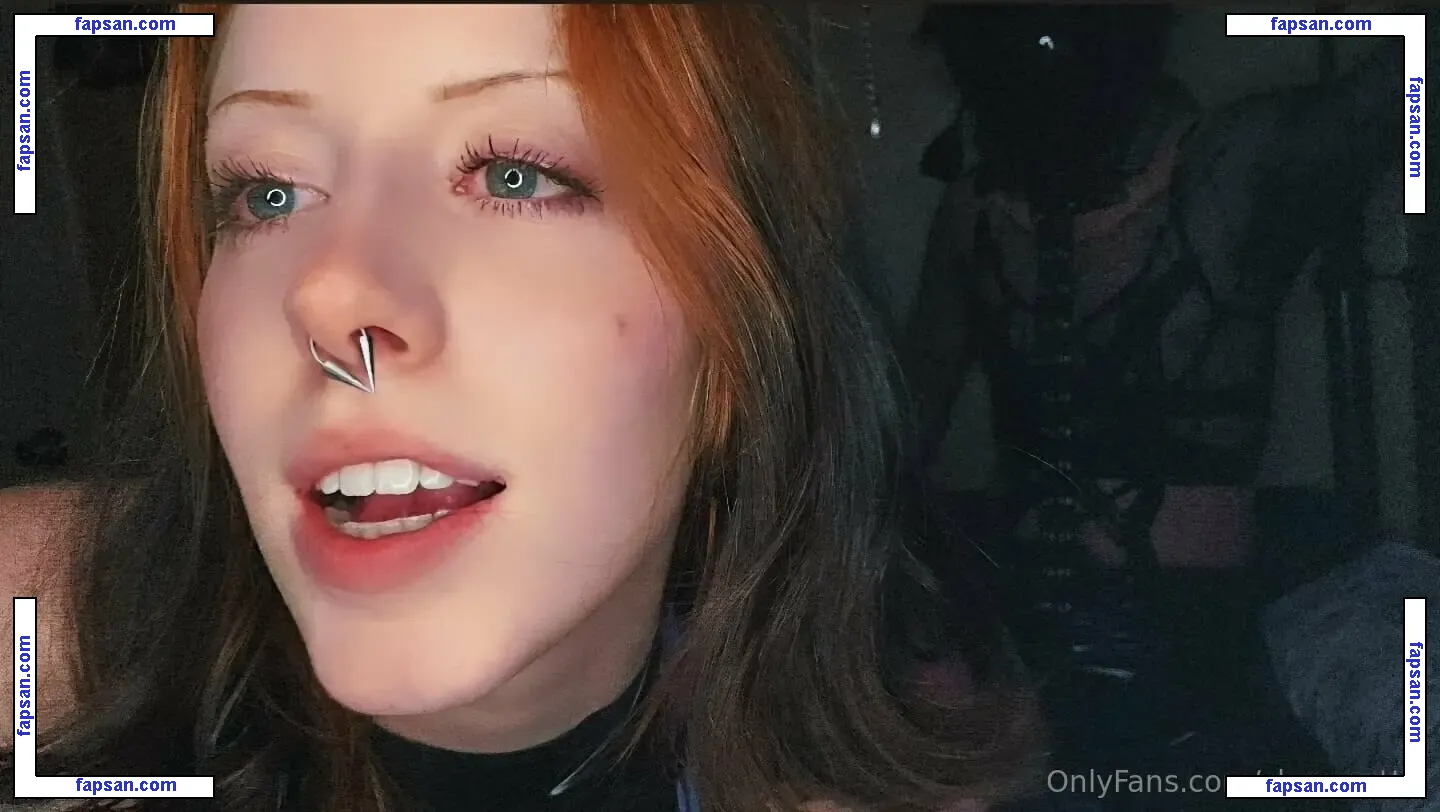 Clownsattic голая фото #0002 с Онлифанс