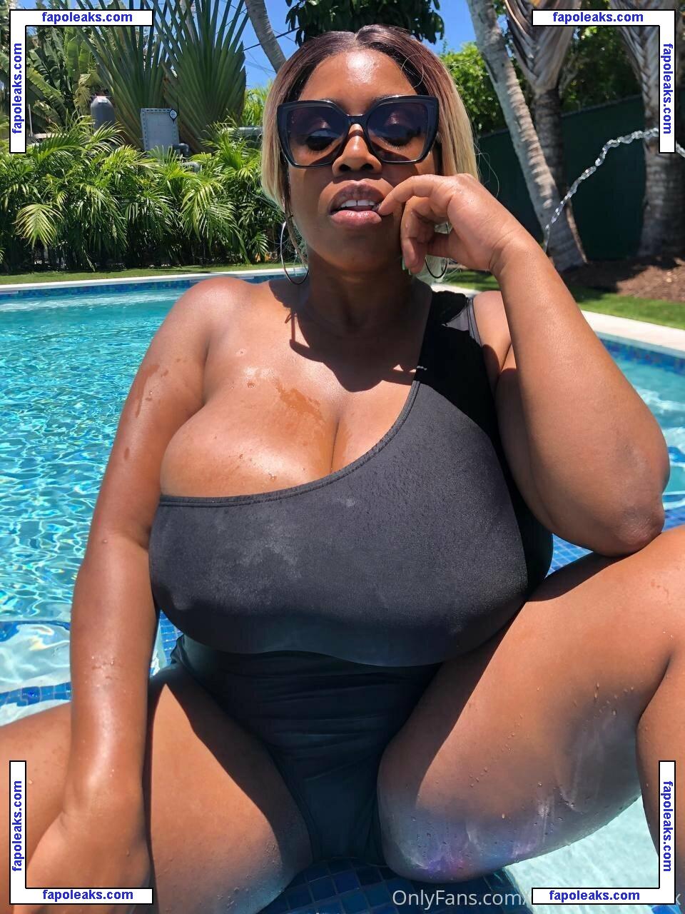 clubmaseratixxx / officialclubmasi_ nude photo #0086 from OnlyFans