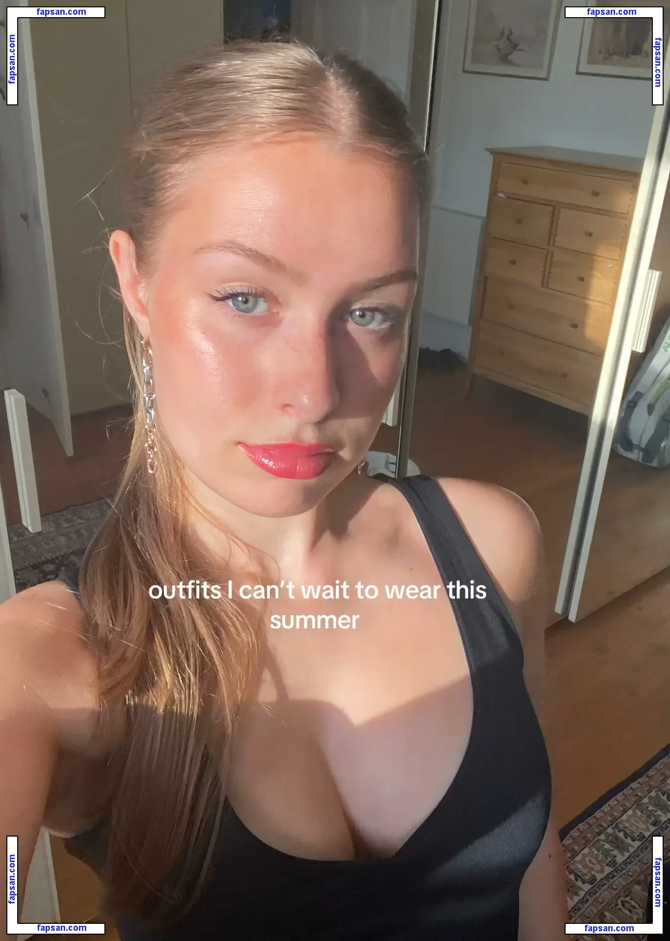 cmariev голая фото #0001 с Онлифанс