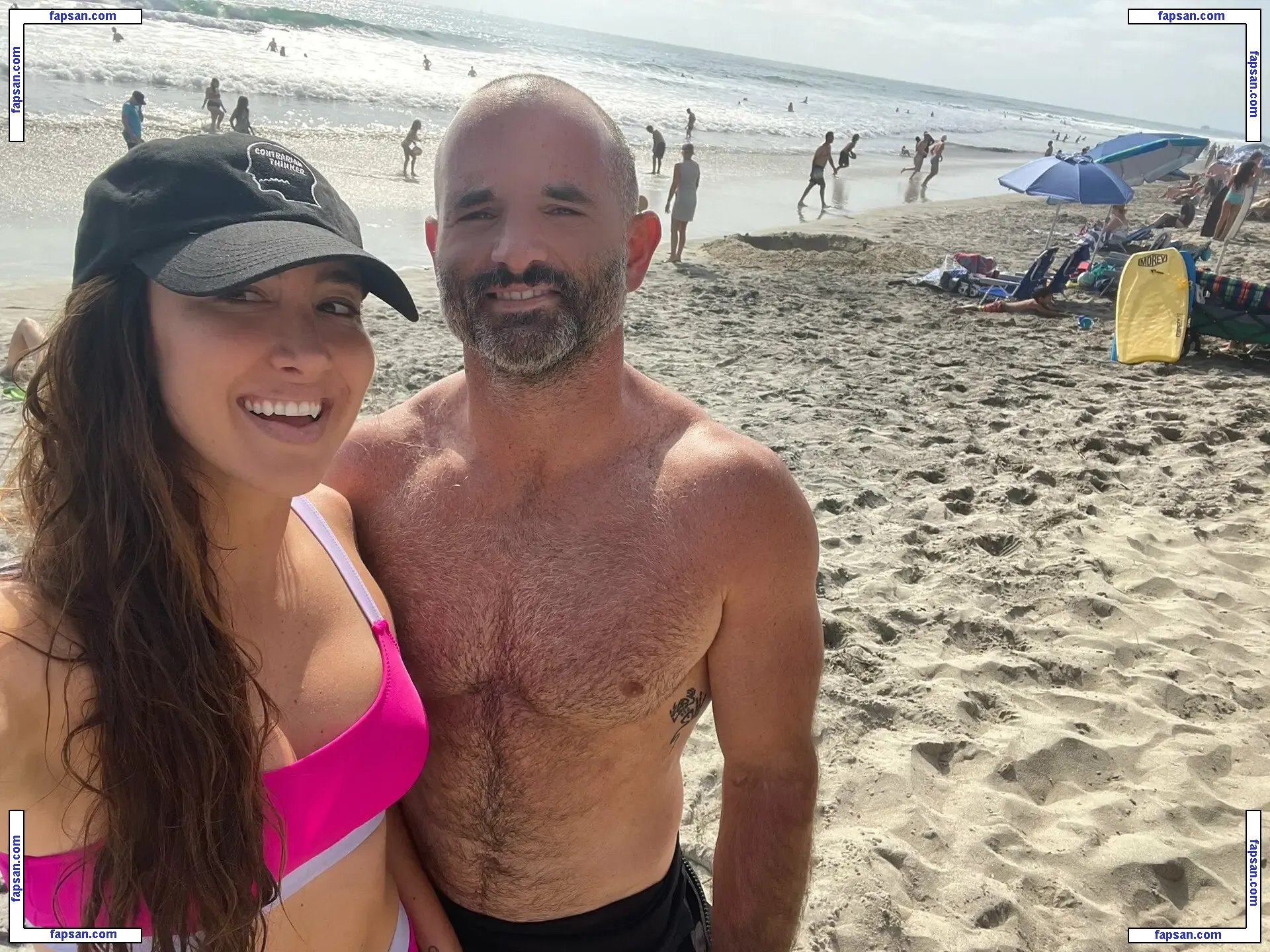 Codie Sanchez голая фото #0002 с Онлифанс