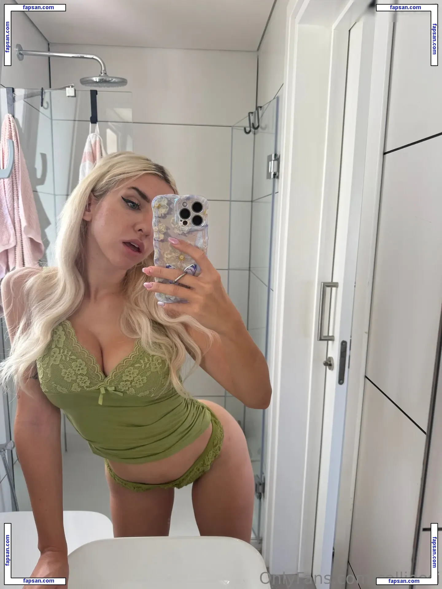 collieesi nude photo #0019 from OnlyFans