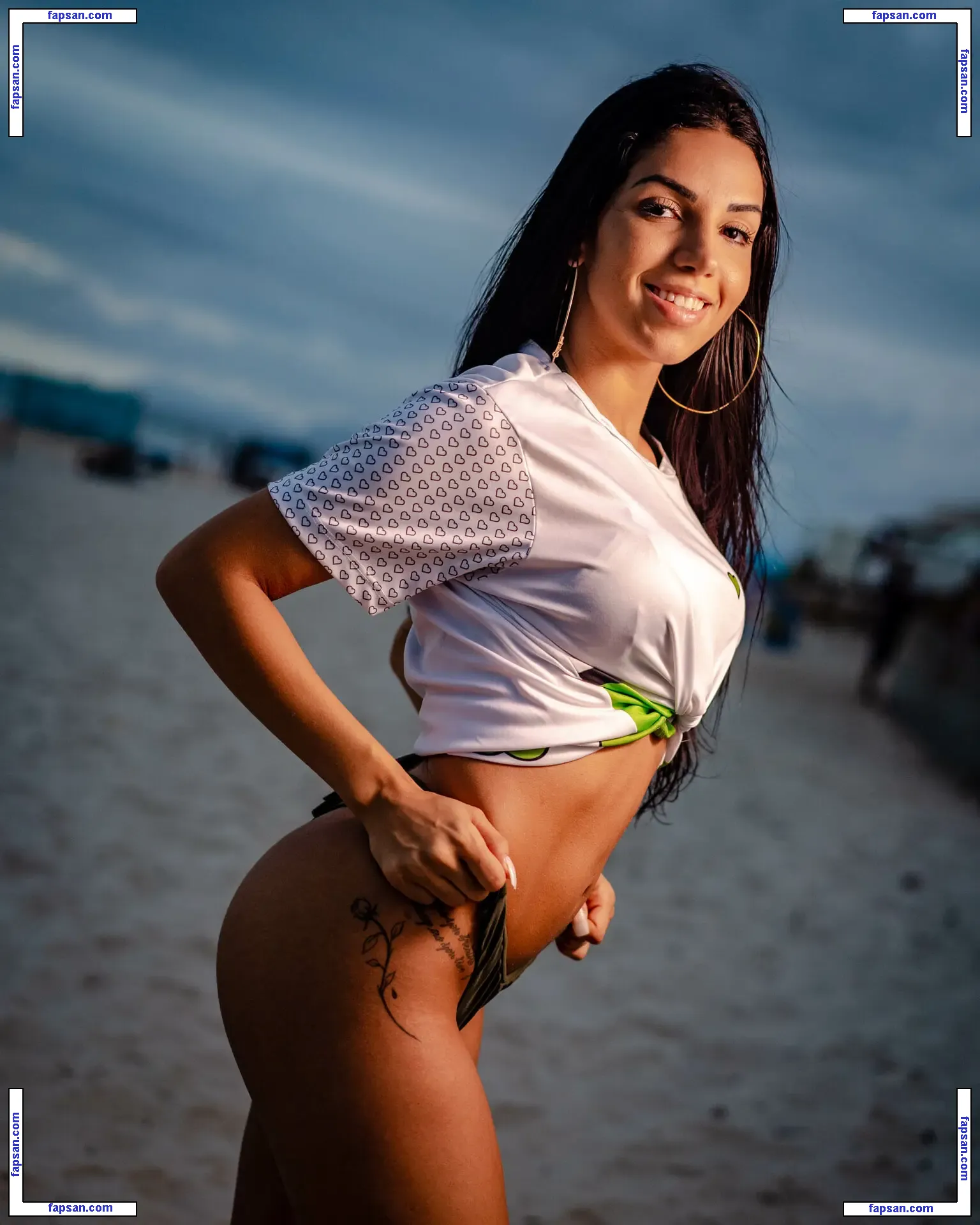 Combustível Sem Imposto голая фото #0093 с Онлифанс