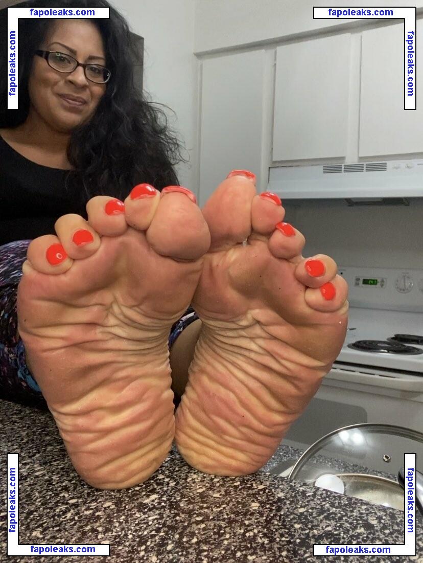 Comefollowsarah Sarah / comefollowsarah / sarah_soles nude photo #0007 from OnlyFans