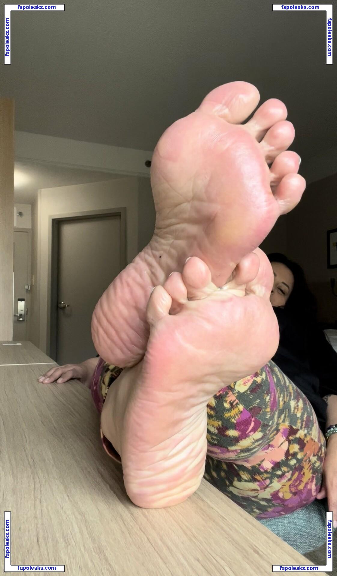 Comefollowsarah Sarah / comefollowsarah / sarah_soles nude photo #0009 from OnlyFans