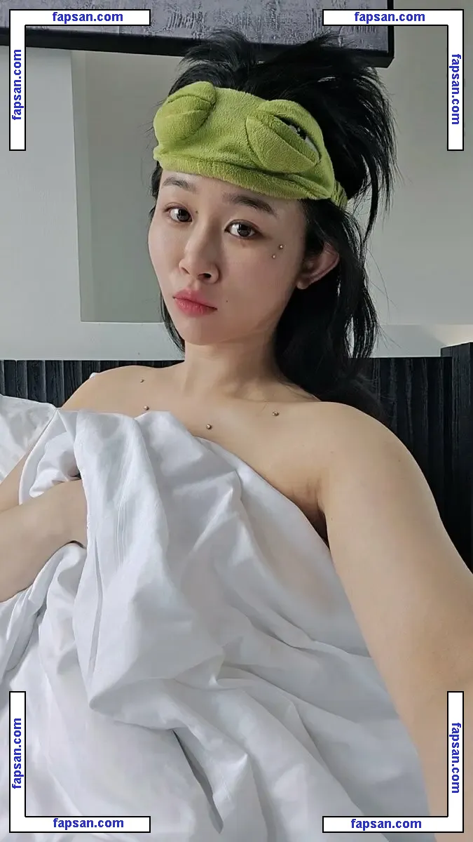 Connie Han nude photo #0013 from OnlyFans