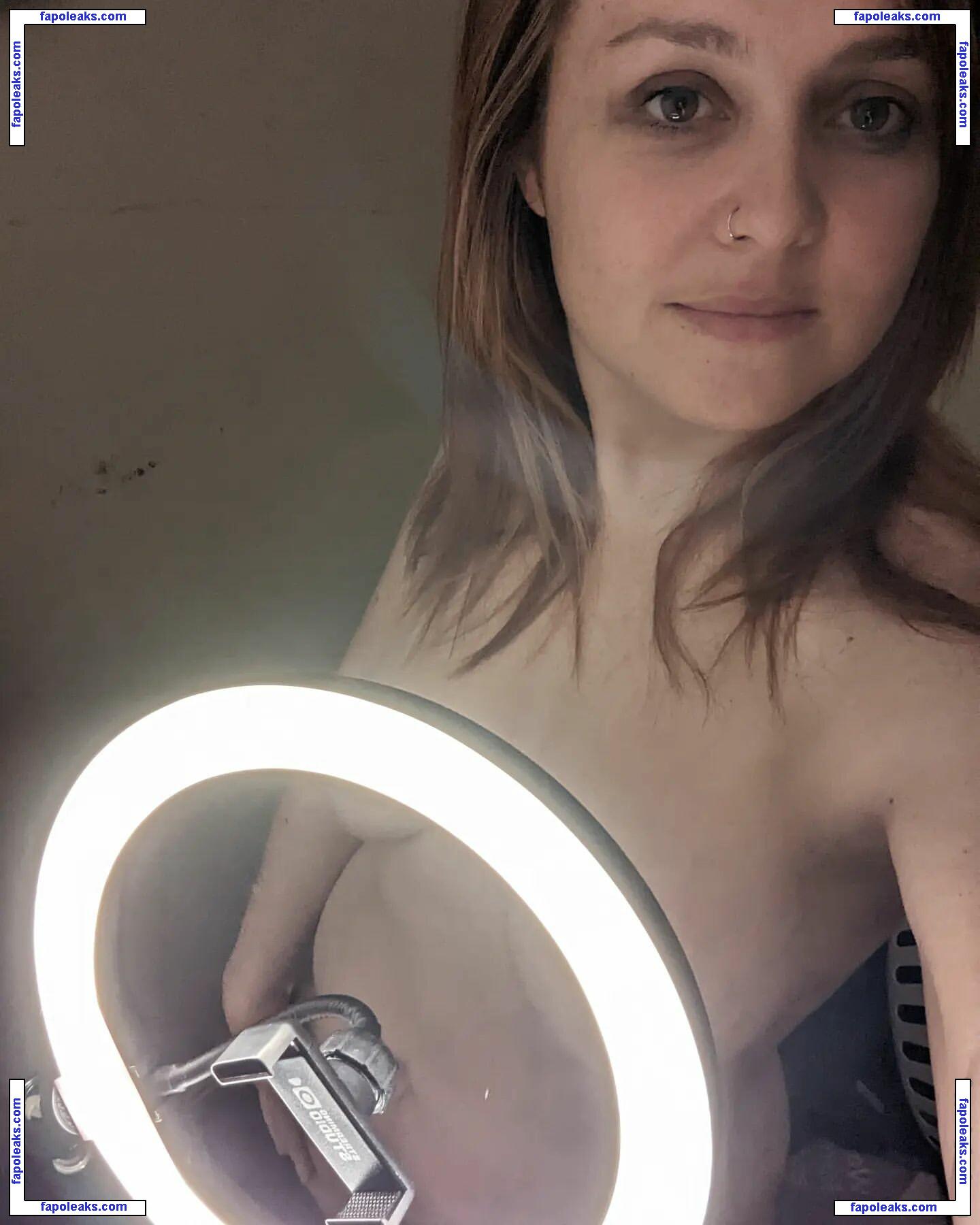 constanceflame nude photo #0002 from OnlyFans