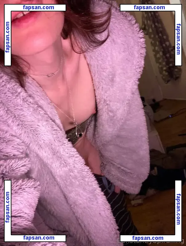 ConstantlySpiralling nude photo #0009 from OnlyFans