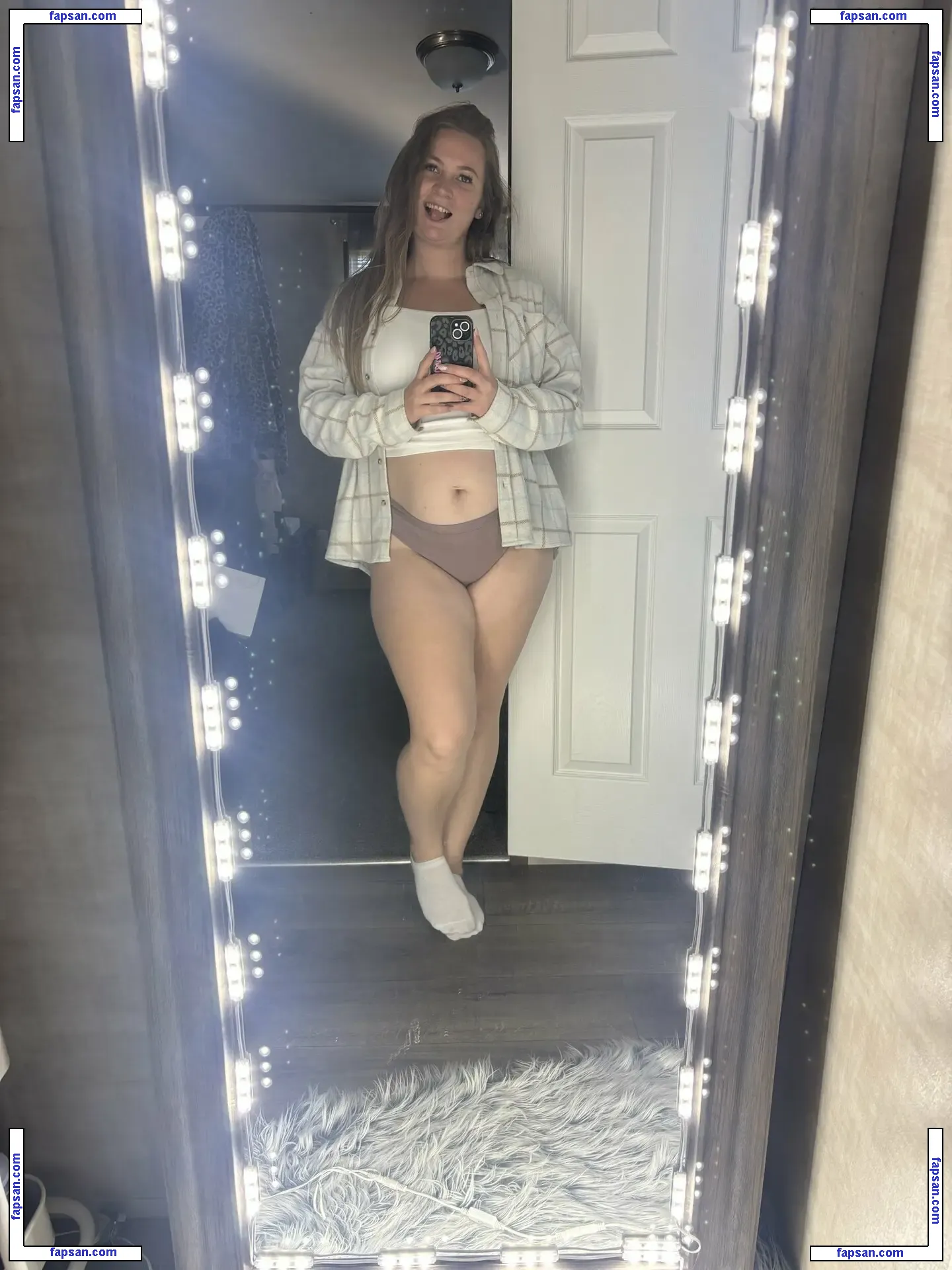 Cookies N Cream nude photo #0001 from OnlyFans