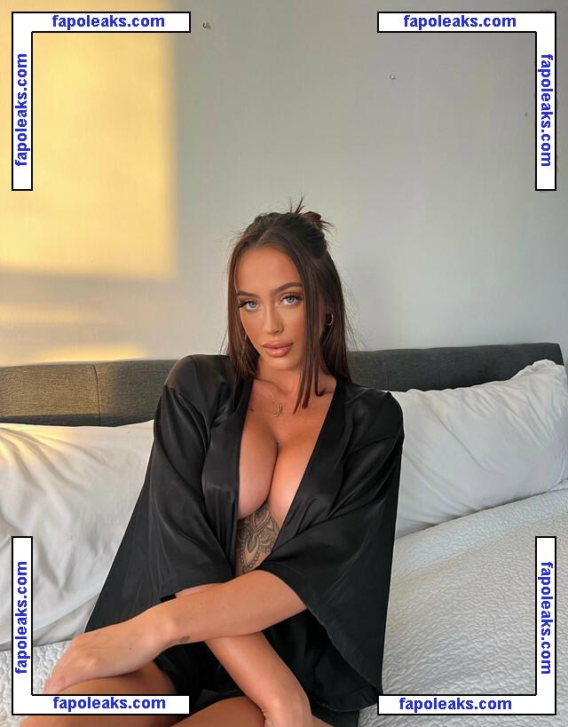 Cora May / cora-may / cora_may nude photo #0023 from OnlyFans