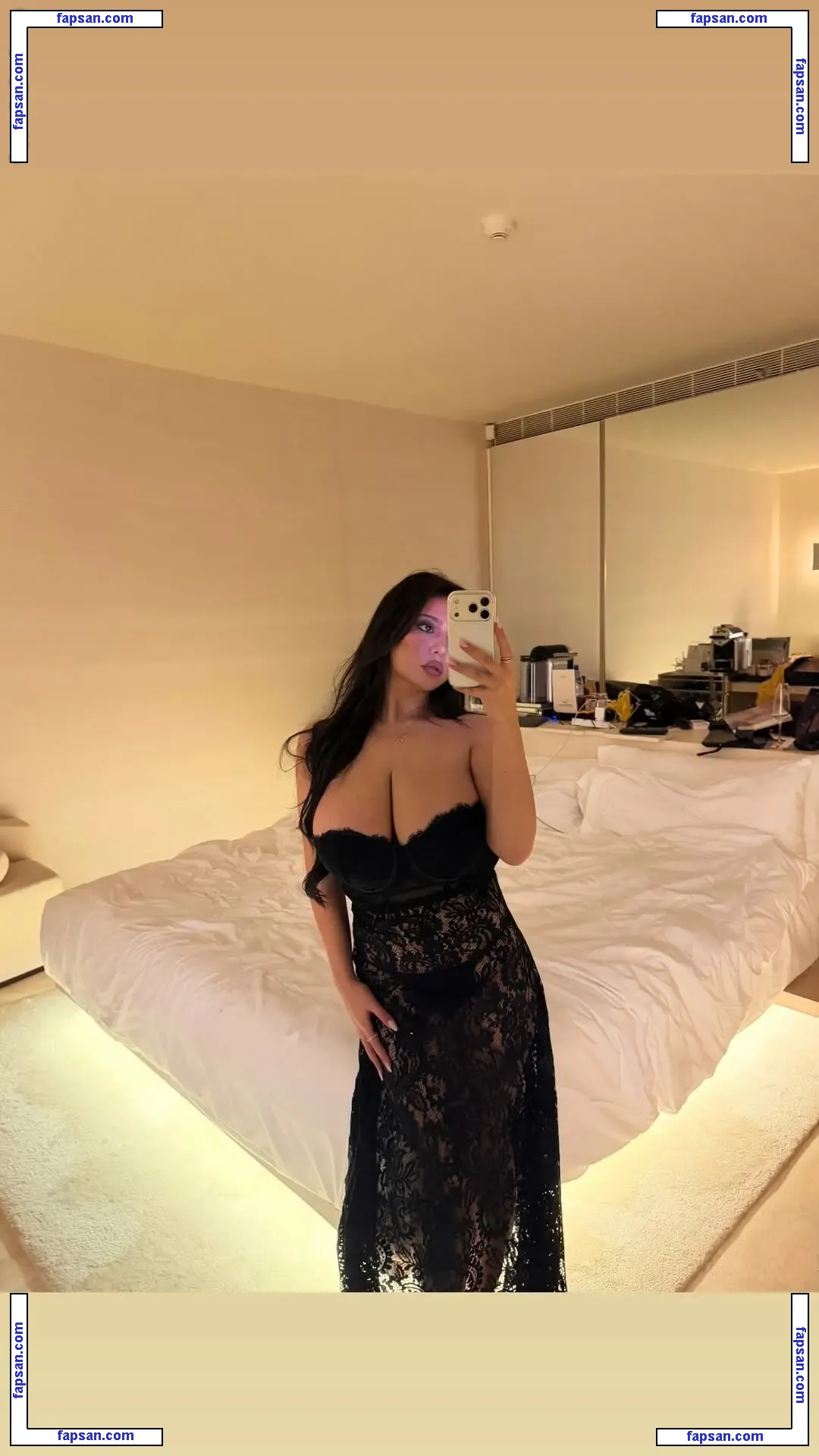 Coral Sharon голая фото #0418 с Онлифанс