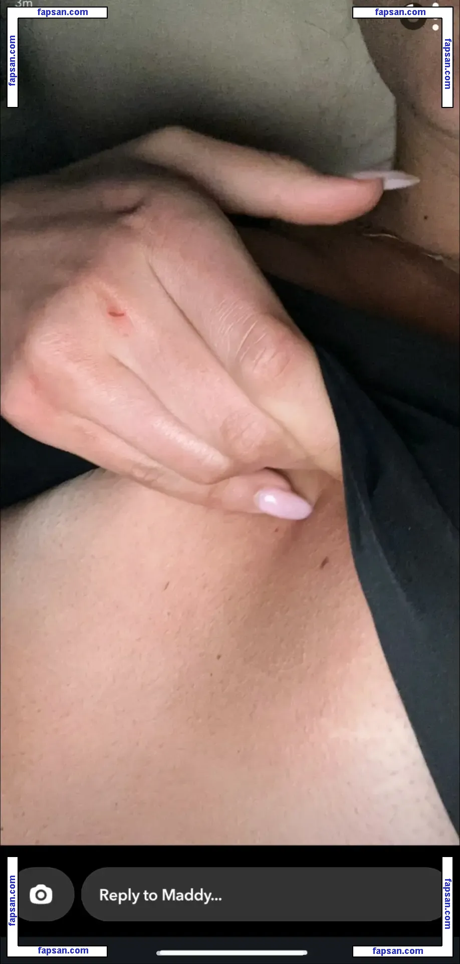 coralie.penny nude photo #0003 from OnlyFans